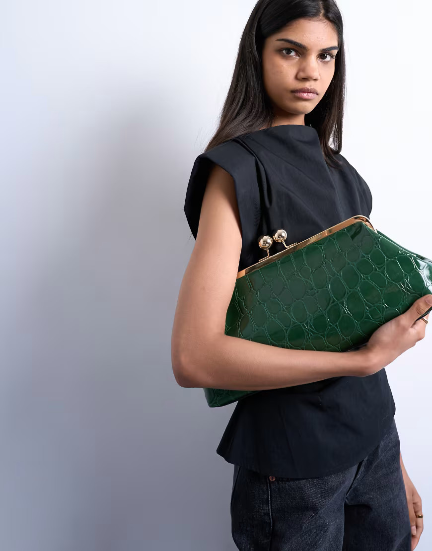 Topshop Gretchen clutch grab back in green | ASOS (Global)