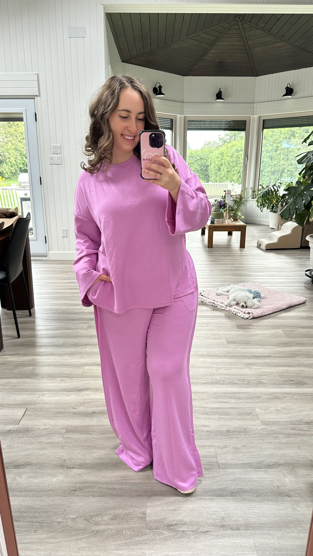 I have a bit of a love/hate relationship with Old Navy activewear, but I picked up a few of their newest styles recently and I really like them! The Bounce Lite fabric is incredibly comfy and airy, making it perfect for loungewear. I also love the StudioSmooth fabric for a no compression activewear that reminds me of aligns! I also love that so many pieces are coming in cute purples and pinks! 💕 be sure to let me know how you like these pieces!

#LTKcanada #LTKmidsize #LTKfitness