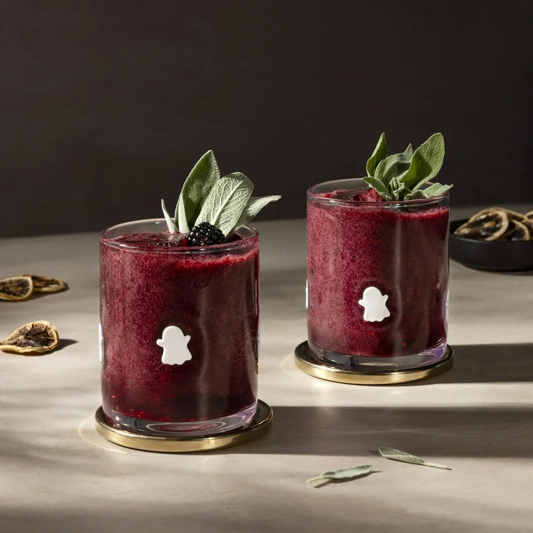 Thyme & Table 12 fl oz Halloween Ghost Charm Drinking Glasses, Set of 2 - Walmart.com | Walmart (US)