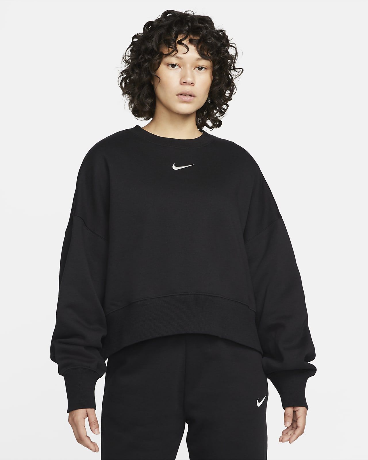 Women's Over-Oversized Crew-Neck Sweatshirt | Nike (UK)