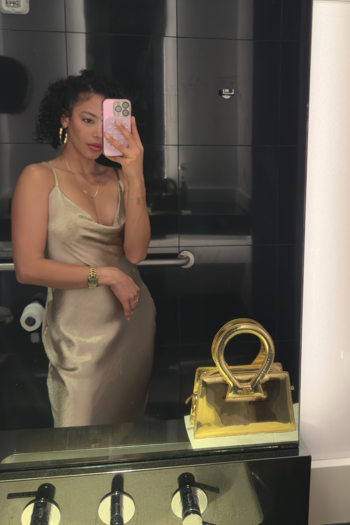 Dipped in gold 

#LTKMostLoved #LTKSeasonal #LTKBeauty