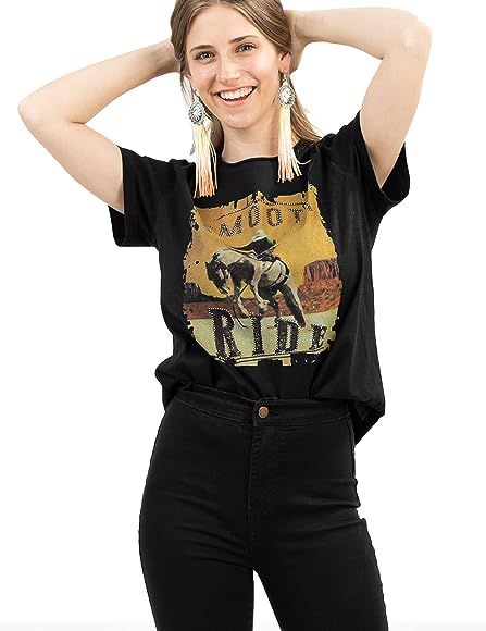 Montana West Women’s Western Graphic Tee Vintage Casual T Shirt Crew Neck Top Tee Fitted Short ... | Amazon (US)