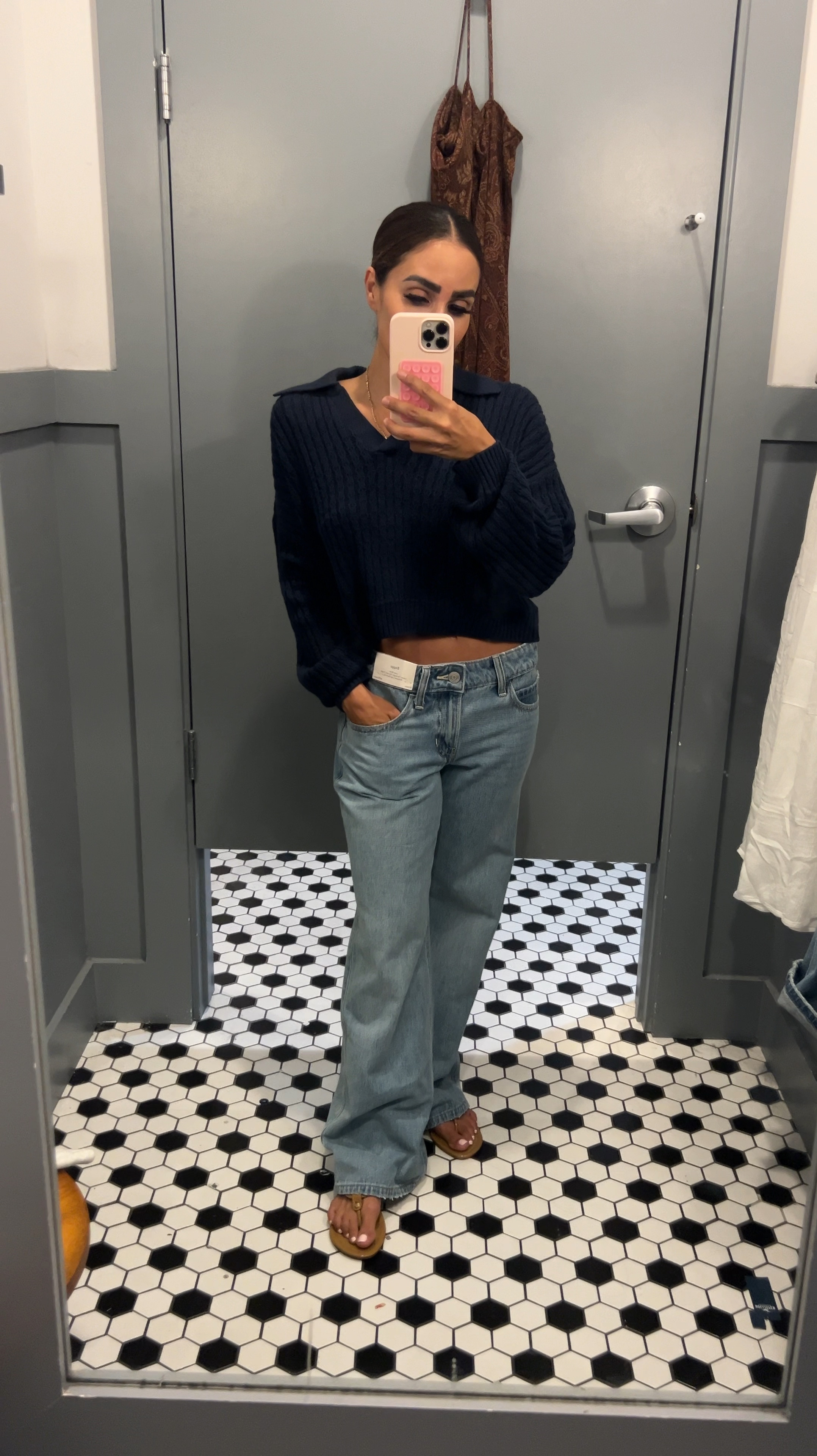 I’m wearing a size 0 (short) for the jeans and a small in the sweater. I am 5’0” and 115 lbs. 34B

#LTKOver40 #LTKVideo #LTKSaleAlert