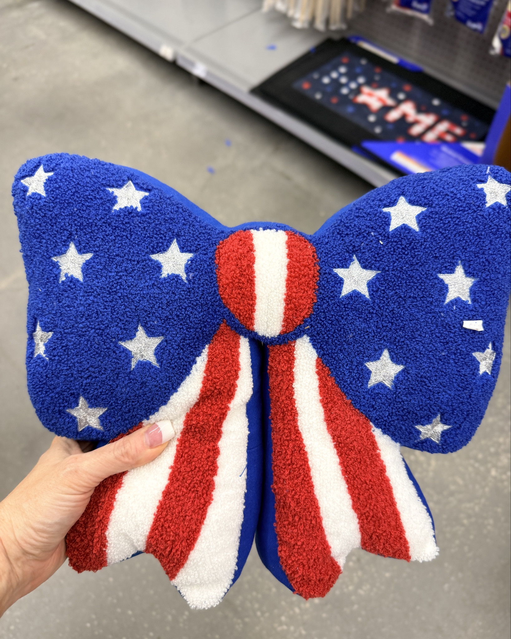 The cutest Fourth of July pillows!  

4th of July, pillows, patriotic decor, red white and blue, Fourth of July 