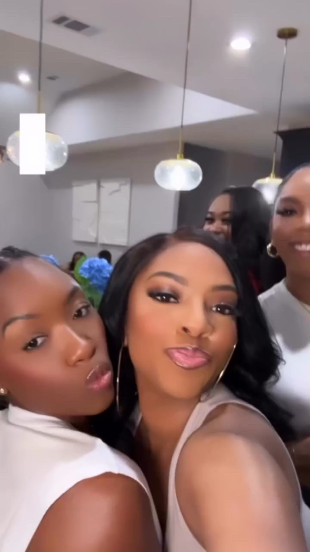 Thank you to all of my friends who spent the weekend with @jacy_are & I! 

We know we getting a li old but it was STILL a time!! 

Friday Night - We had a bbq at the AIRBNB and chilled out. 

Saturday - @brewcitykitchenandcocktails turned us up!! Real bad! 

Sunday - @gvodallas put us on the patio but we still cut up!! A good time ain’t nothing for some Mississippi people to have. Thank ya! 

Extremely grateful to God for another 365! The birthday girls are signing out until next year. 😂

#noteasilybrokan #explorepage #explore #dallasinfluencer #dallascontentcreator #JacyAndKan #thingstodoindallas