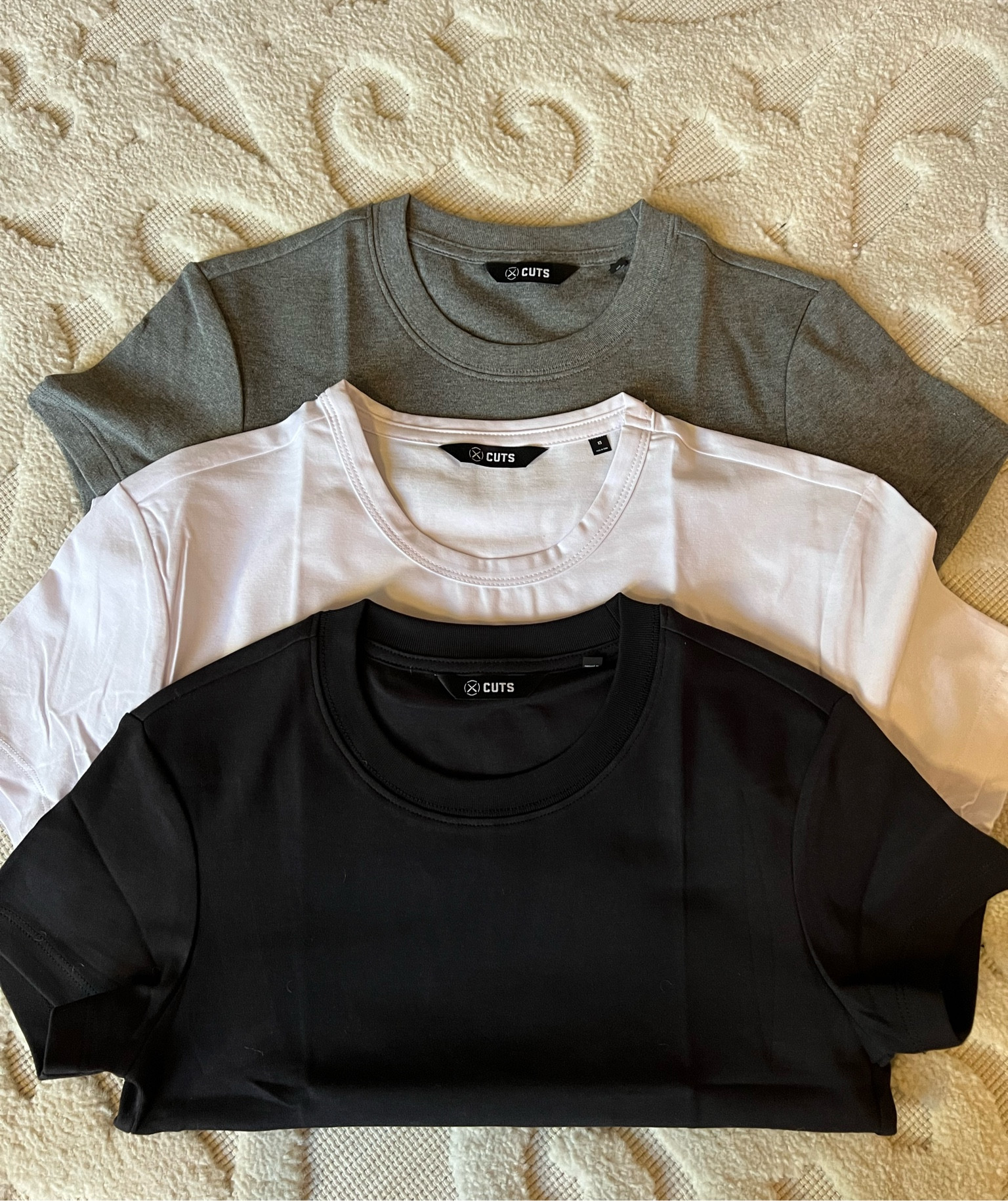 Cuts kit!!
so amazing!! 
code CHLOEKCOLLECTION_

#LTKsalealert #LTKunder50 #LTKstyletip