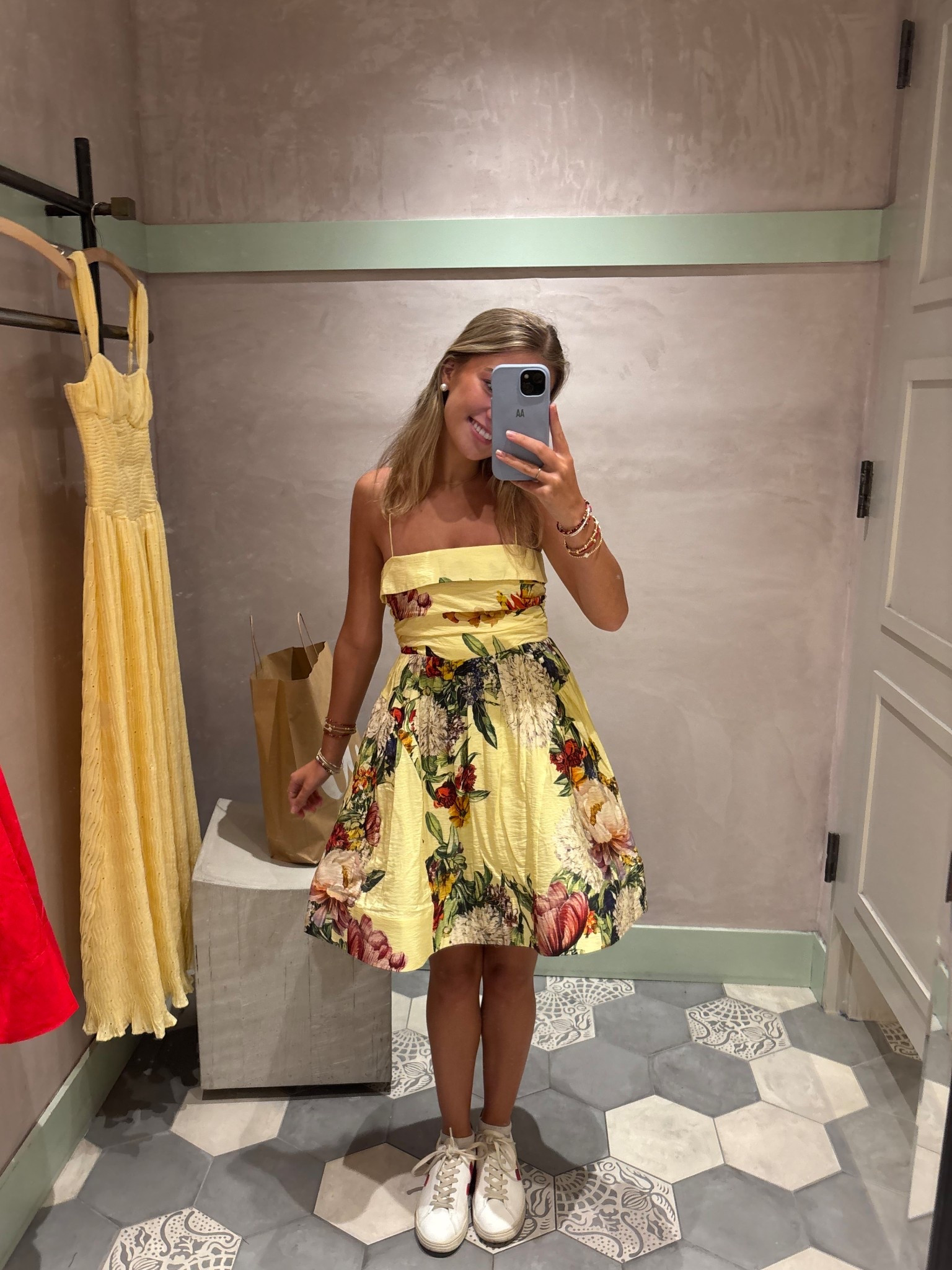 Obsessed with the structure this dress has😆😆

#LTKStyleTip