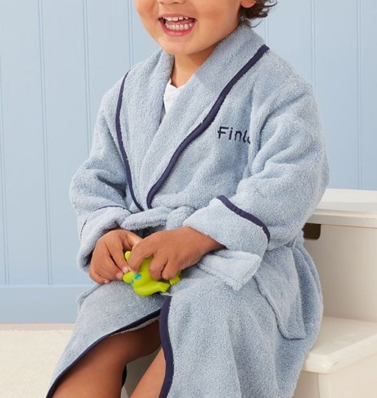 Such a cute bathrobe for the toddler in your life! 

#LTKBaby #LTKHoliday #LTKKids