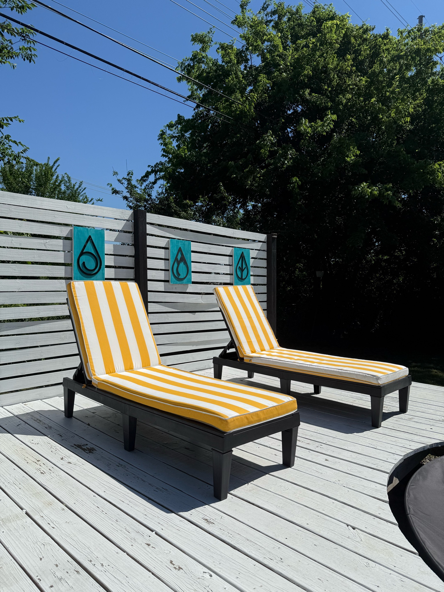 Summer lounge chair

Outdoor patio decor

#LTKHome #LTKdayinmylife #LTKSeasonal