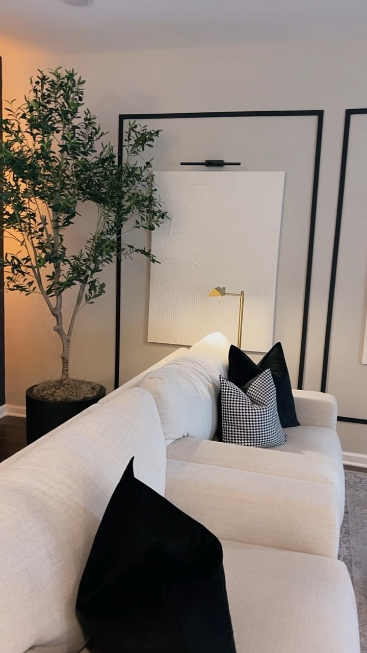 Decoración moderna de sala 

#LTKhome #LTKVideo #LTKsalealert