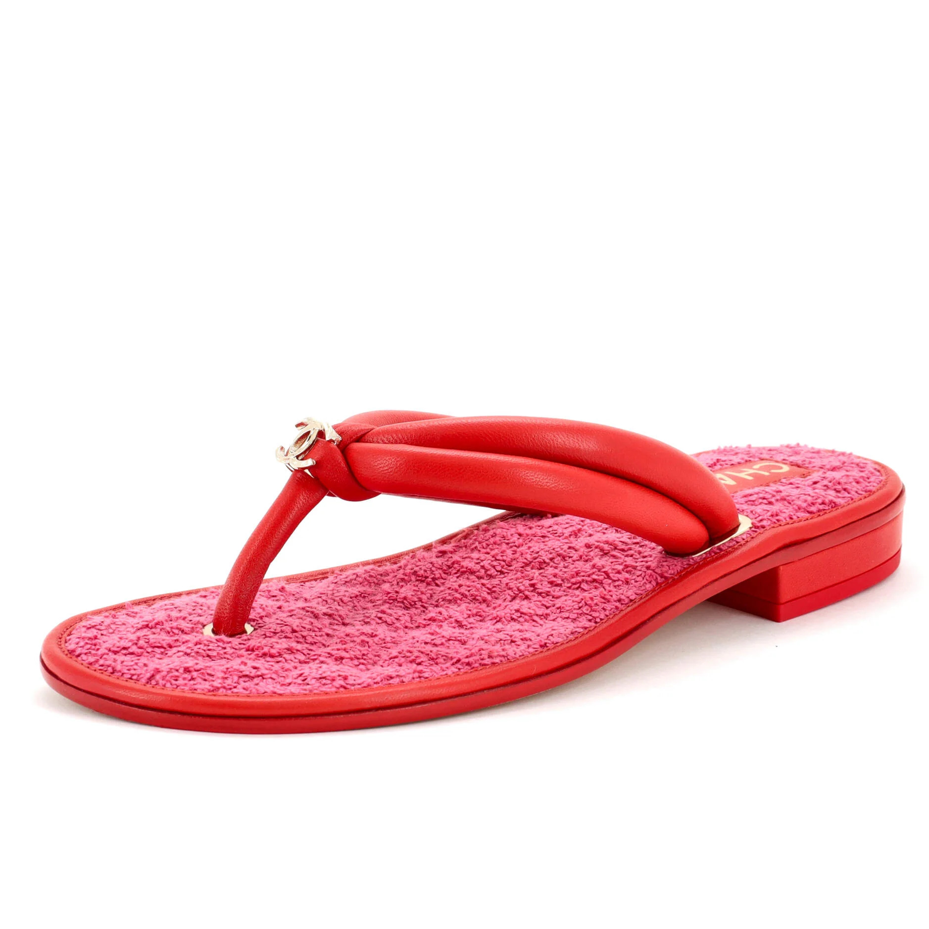 CHANEL Women's Interlocking CC Thong Sandals Leather | Rebag