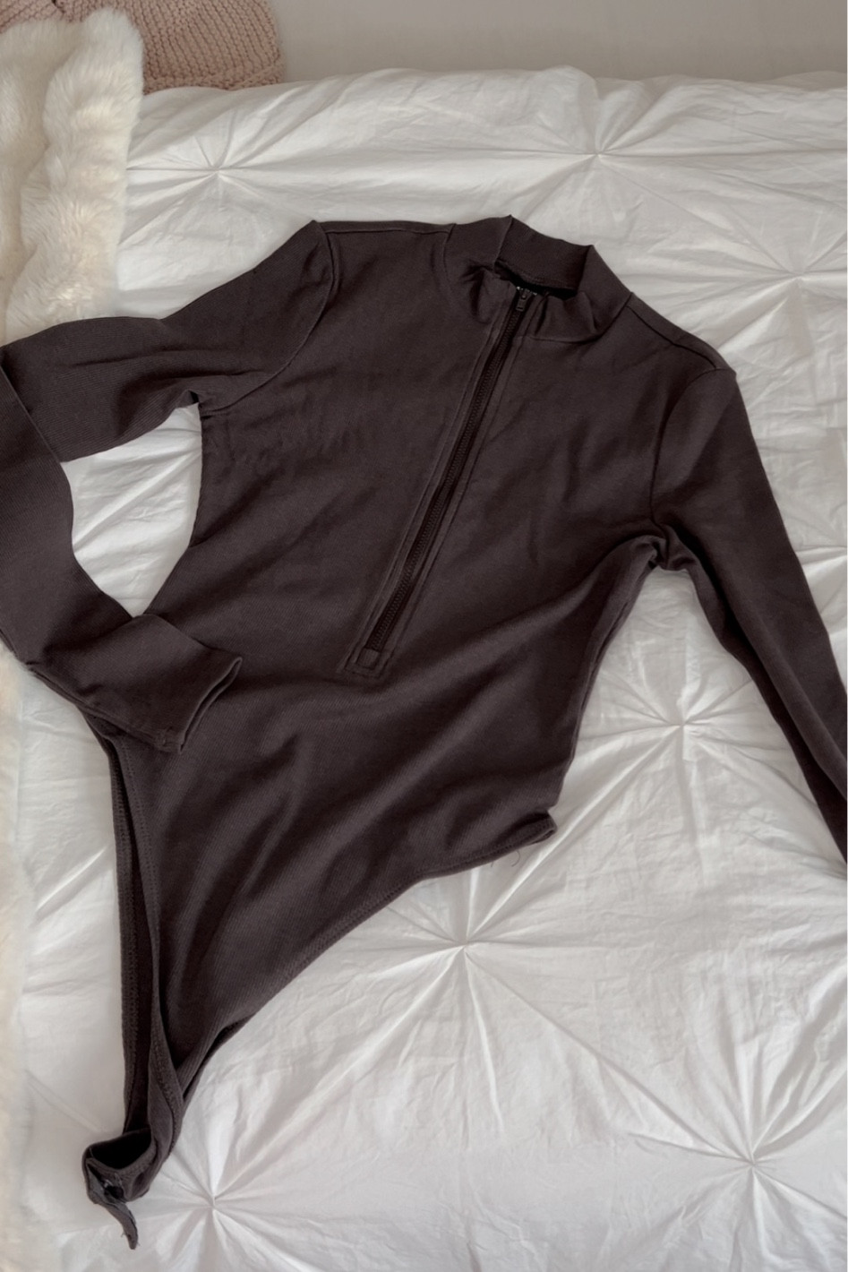 Shein, Shein Fashion, Basics, Basics Fashion, Longsleeve, 2023 fashion, white fashion, fall, fall essentials, fall fashion , fall 2023, white, top fashion, 2023 fashion, basics, gold hoops, gold jewelry, sweatpants, longsleeve, beige, H&M, outfit inspo, outfit inspiration, blue jeans, bag, spring 2023, winter fashion, that girl outfit, vanilla girl outfit


#LTKfindsunder50 #LTKU #LTKstyletip