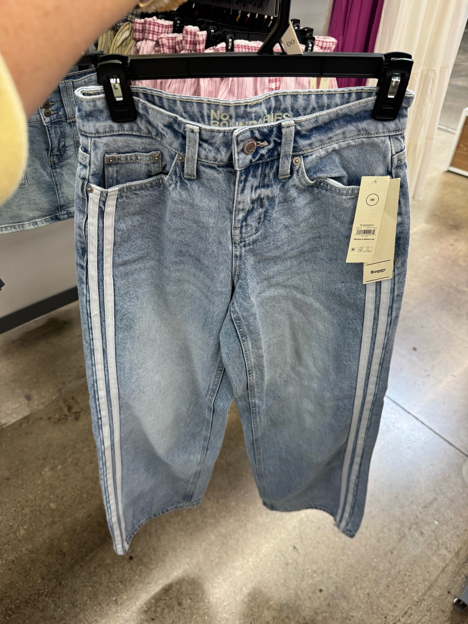 Walmart ✨ No Boundaries Low Rise Baggy, Juniors Sizes 00-20

#LTKootd #LTKSeasonal #LTKTravel