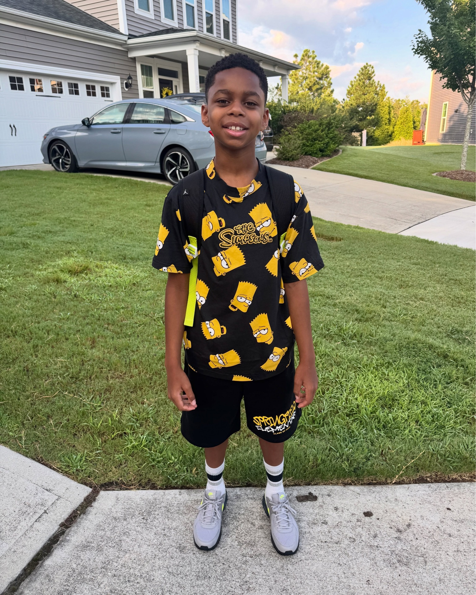 Y’all. 🥹 He grew up overnight. 

Praying you have an amazing 6th grade year 💙
