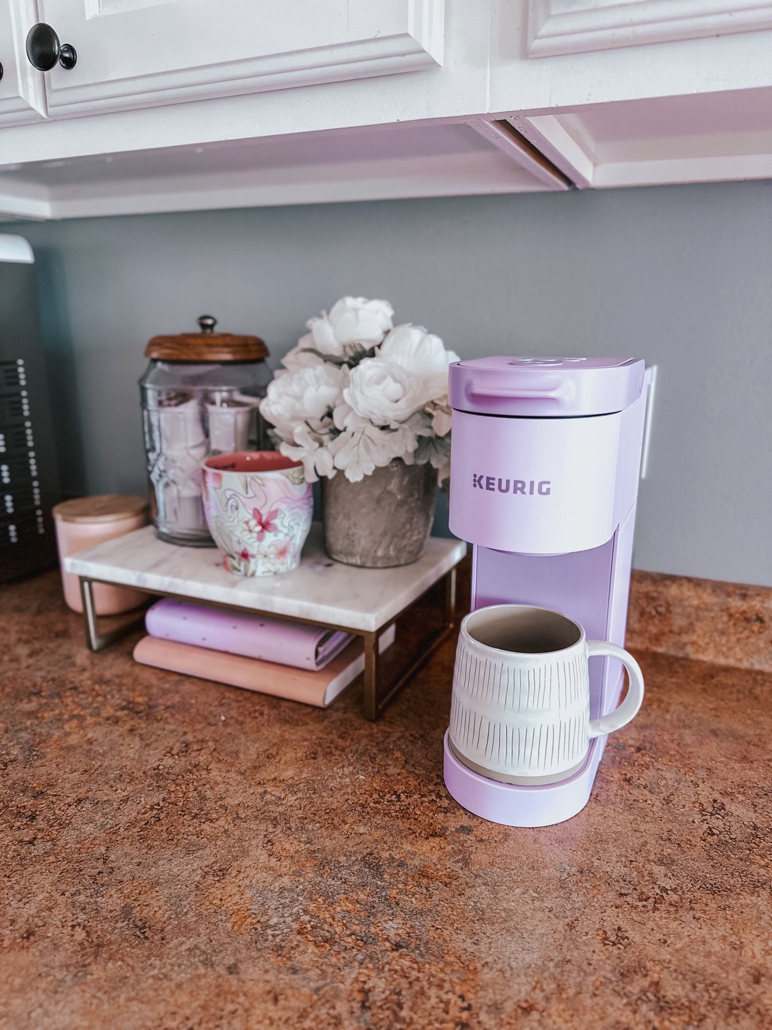 #Ad Meet my new kitchen favorite: the Keurig K-Mini Go coffee maker! ☕️ It’s the perfect gift for the holidays and fits seamlessly in small spaces. Don’t forget to grab the Keurig cleansing kit and your favorite K-Cup pods on your next Target run. Happy Holidays! 🎁 #Keurig #GiftIdeas #HappyHolidays

#LTKHome #LTKHoliday #LTKGiftGuide