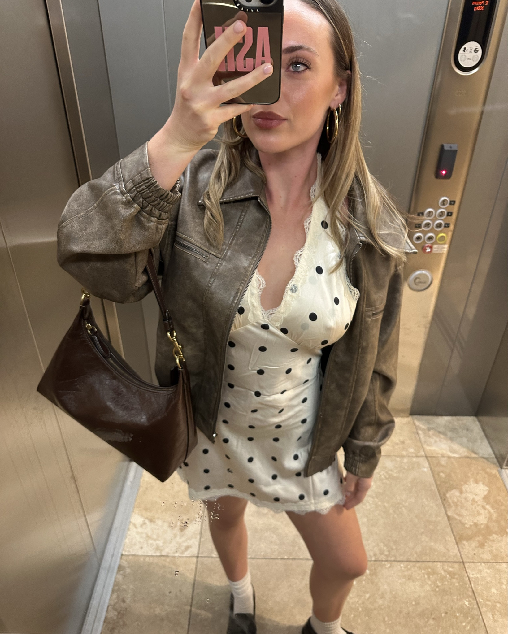 Bought this dress on sale within 24hrs of the concert and it arrived today 🤭 jacket is my vintage pleasure 🤍

#LTKaustralia
