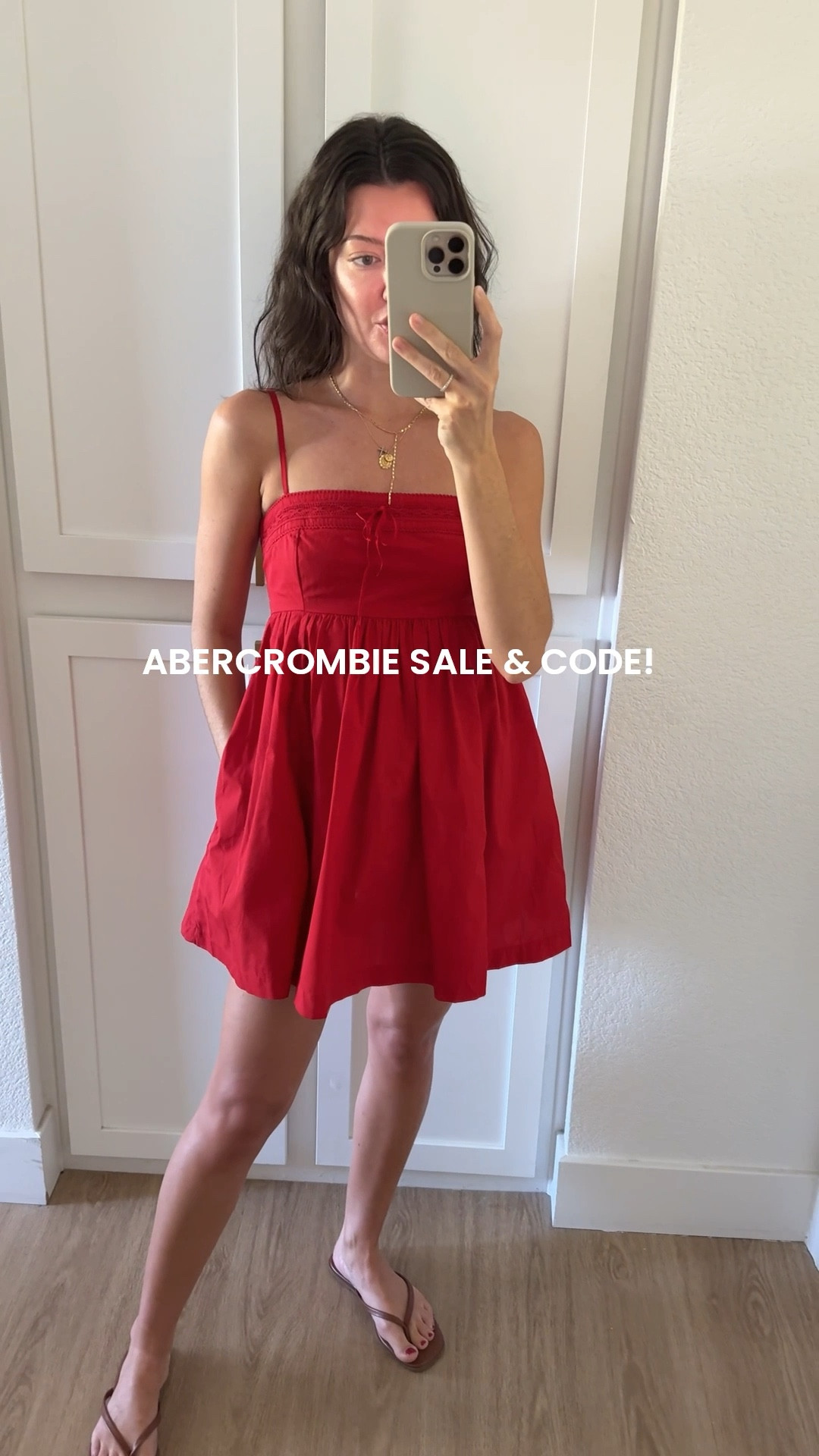 Discount code SPRINGAF stacks on top of the current Abercrombie sale for an extra 15% off this weekend!

I’m 5’7” wearing size 25 regular length in the jeans and wear XS in dresses and tops at AF! 