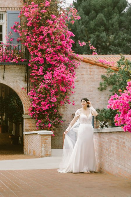 The best wedding photoshoot locations and beautiful lace wedding dresses on LauraLily.com (link in bio.)
Wearing @bhldn & @adriannapapell
Photographed by @yuki_photo_la

#wedding #weddingdress #weddingphotography #weddinginspiration #laceweddingdress #southbayphotos #southbayphotographer #southbayweddingphotographer #malagacoveplaza #terranearesort #terranearesortwedding #weddingphotographer #losangelesweddingphotographer #losangeleswedding

#LTKFind #LTKwedding
