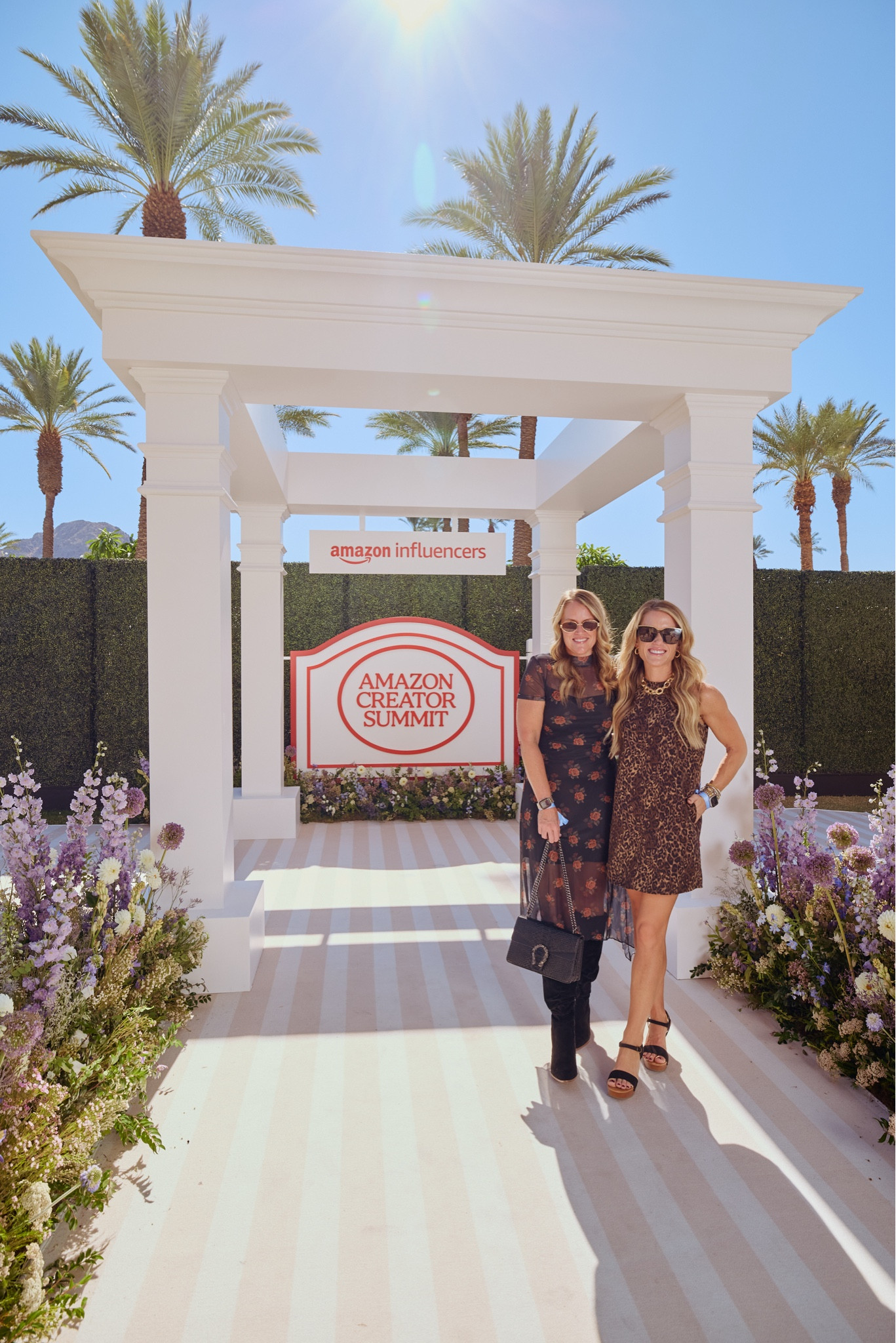 Fall dresses

fall outfit boho dress  black dress  fall fashion  mini dress  heels sandals  amazon fashion  leopard dress 

#LTKSeasonal #LTKFindsUnder50 #LTKStyleTip