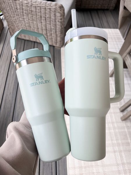 Summer MUST HAVE! The 40oz Quencher Flowstate H2.0 Timber and 30oz Iceflow flip straw rubber are our go to for keeping our water icy cold all summer long! So many cute color options there is sure to be one for everyone and every style! #stanleypartner @stanley_brand

#LTKActive #LTKFamily #LTKFindsUnder50