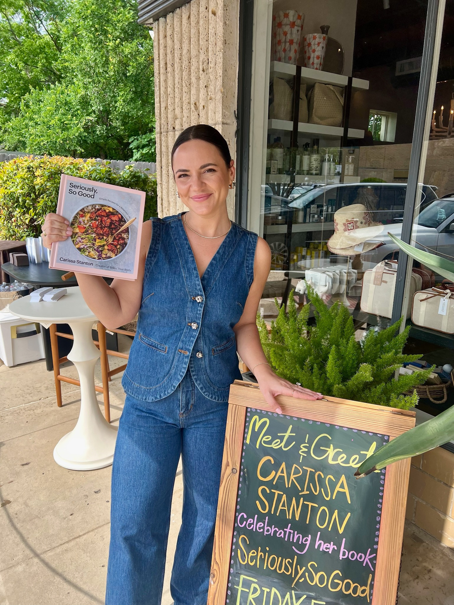 Denim on denim in Austin 🤠

#LTKsalealert #LTKmidsize