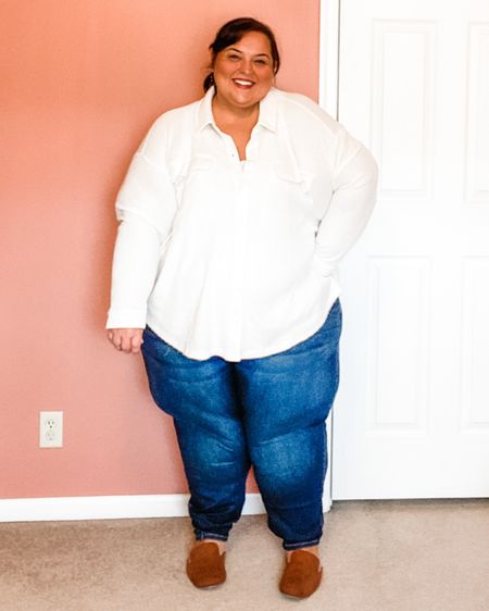 This whole look (including the shoes) are from Lane Bryant. If you want stylish wide width shoes - they’re such a go to! 

Check out my latest IG reel to see this same outfit with two other pairs of LB shoes! 

Also if you struggle with bigger arms not working with button up shirts you’re gonna love this knit top! I’m envisioning countless ways I’ll wear it and am thinking of buying it in grey too! 



#LTKcurves #LTKshoecrush #LTKunder100