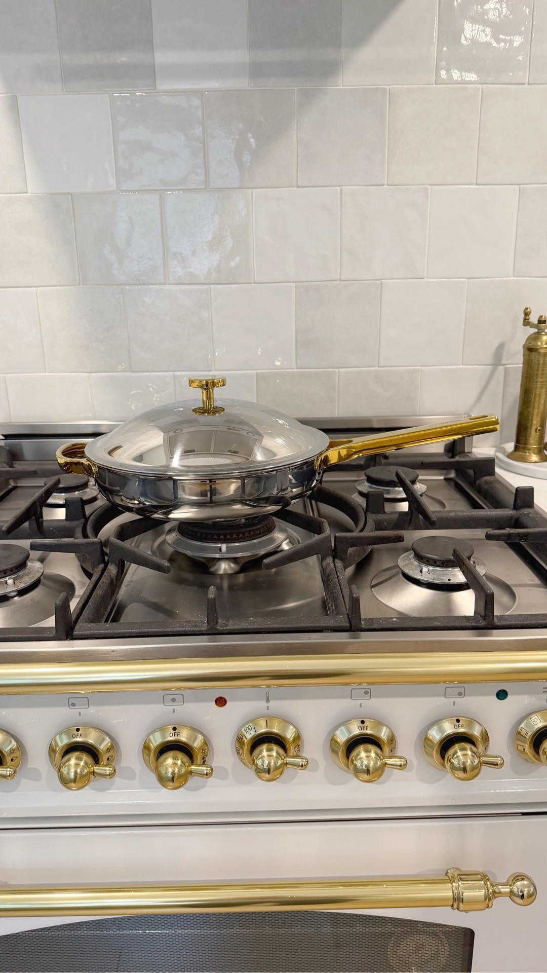 new pan 👀 @Our Place let’s see how it stacks up!

#LTKHome