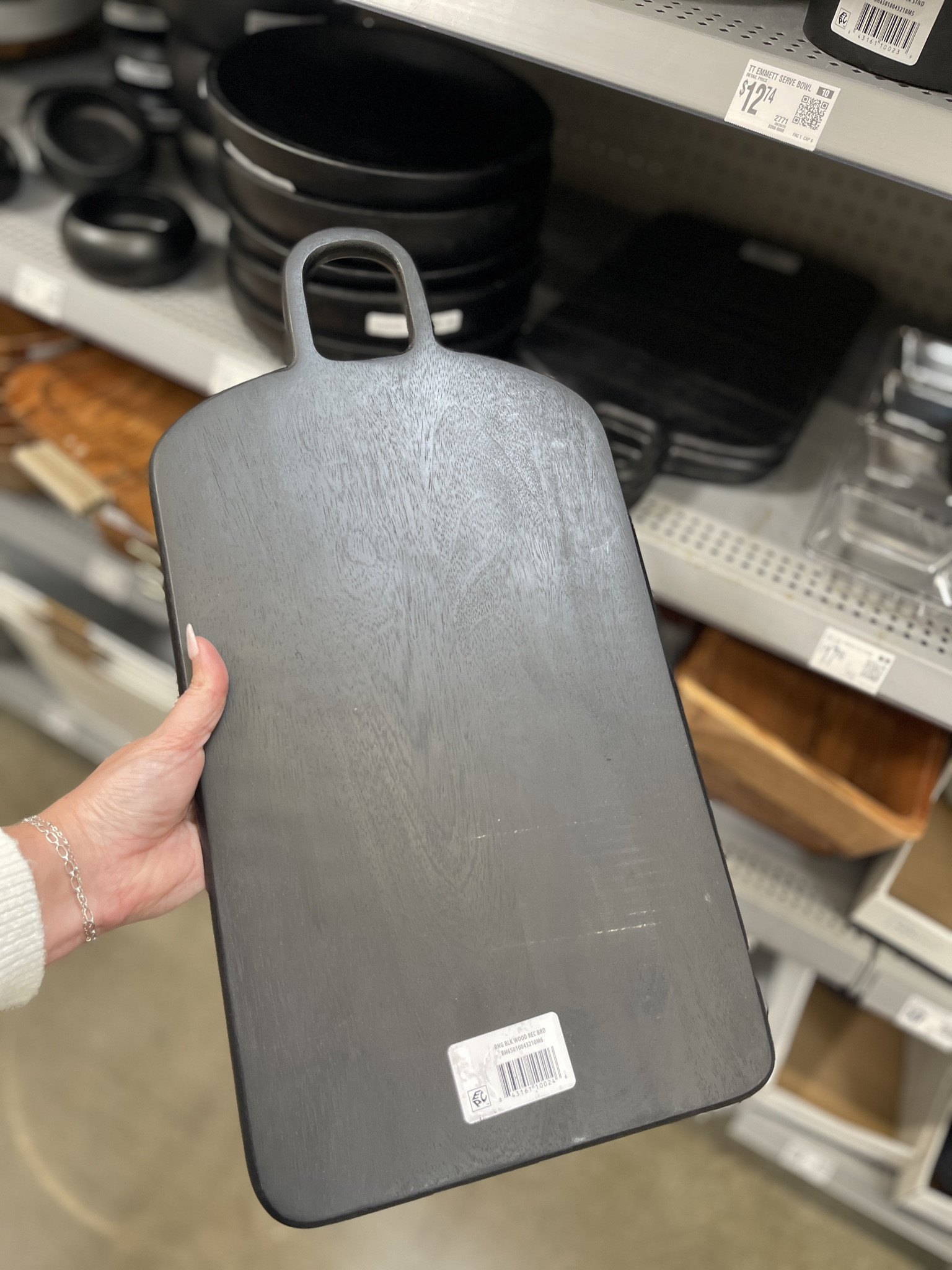 Need a quick hostess gift? Tie a ribbon around this serving board for last minute hostess gift! 

hostess gift guide, quick gifts, homebody gift 

 #LTKGiftGuide #LTKHoliday #LTKHome