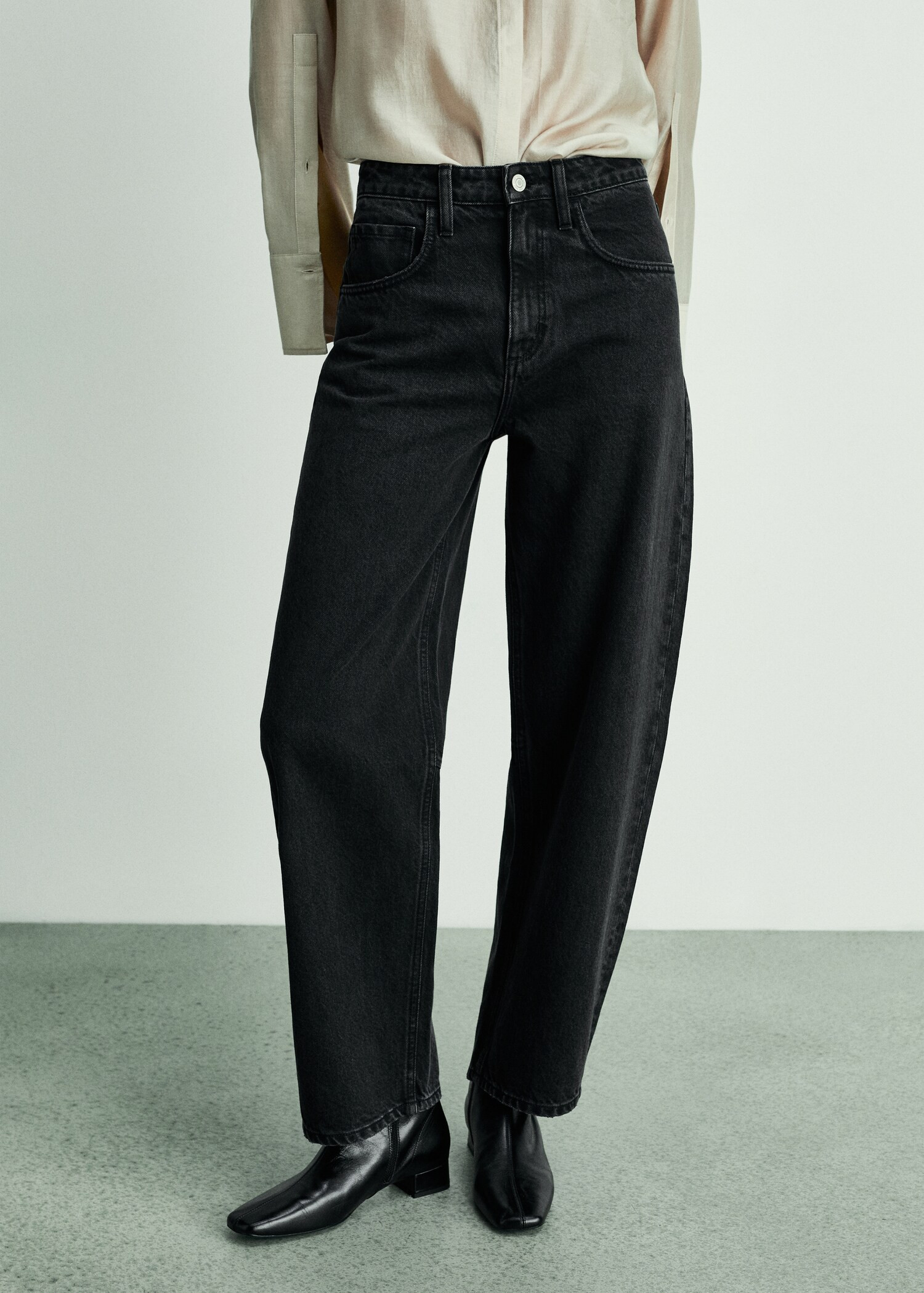 Bet high-rise balloon jeans | MANGO (UK)