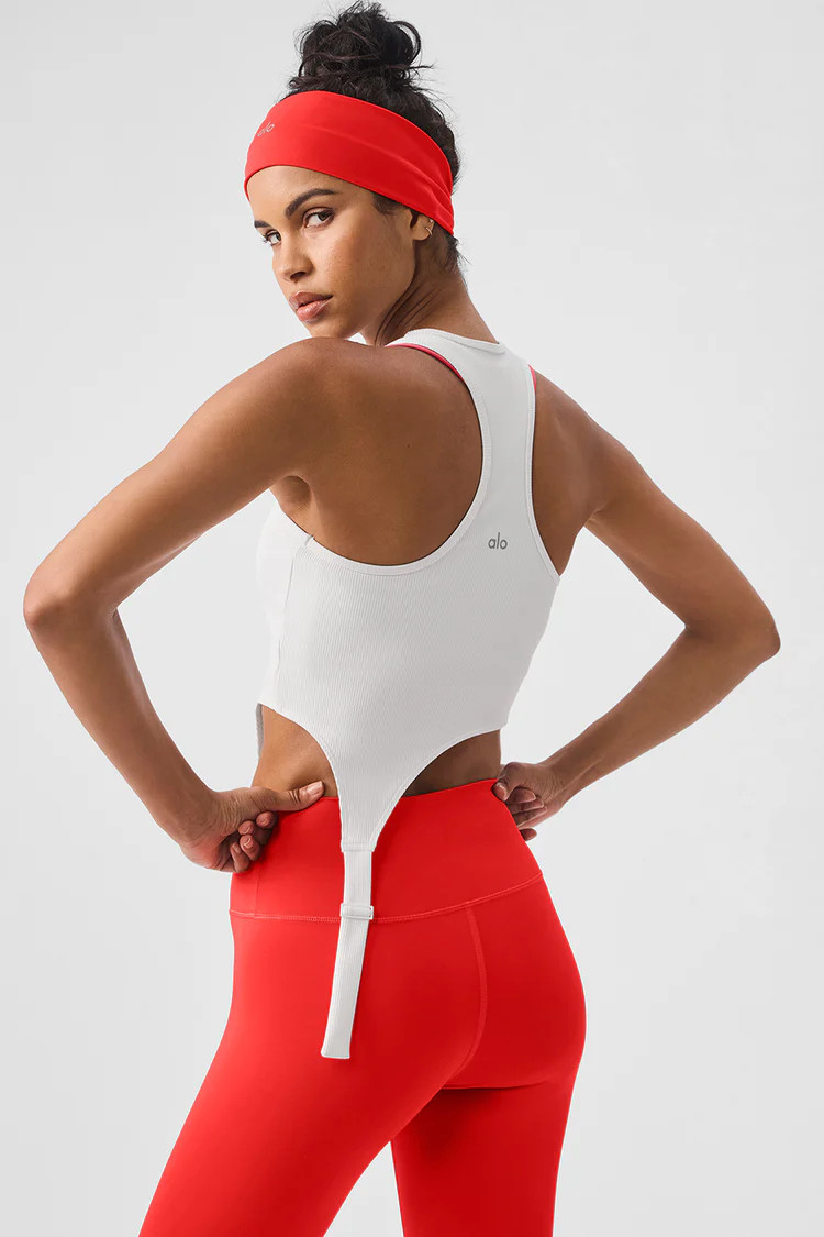 Botanical Green | Alo Yoga