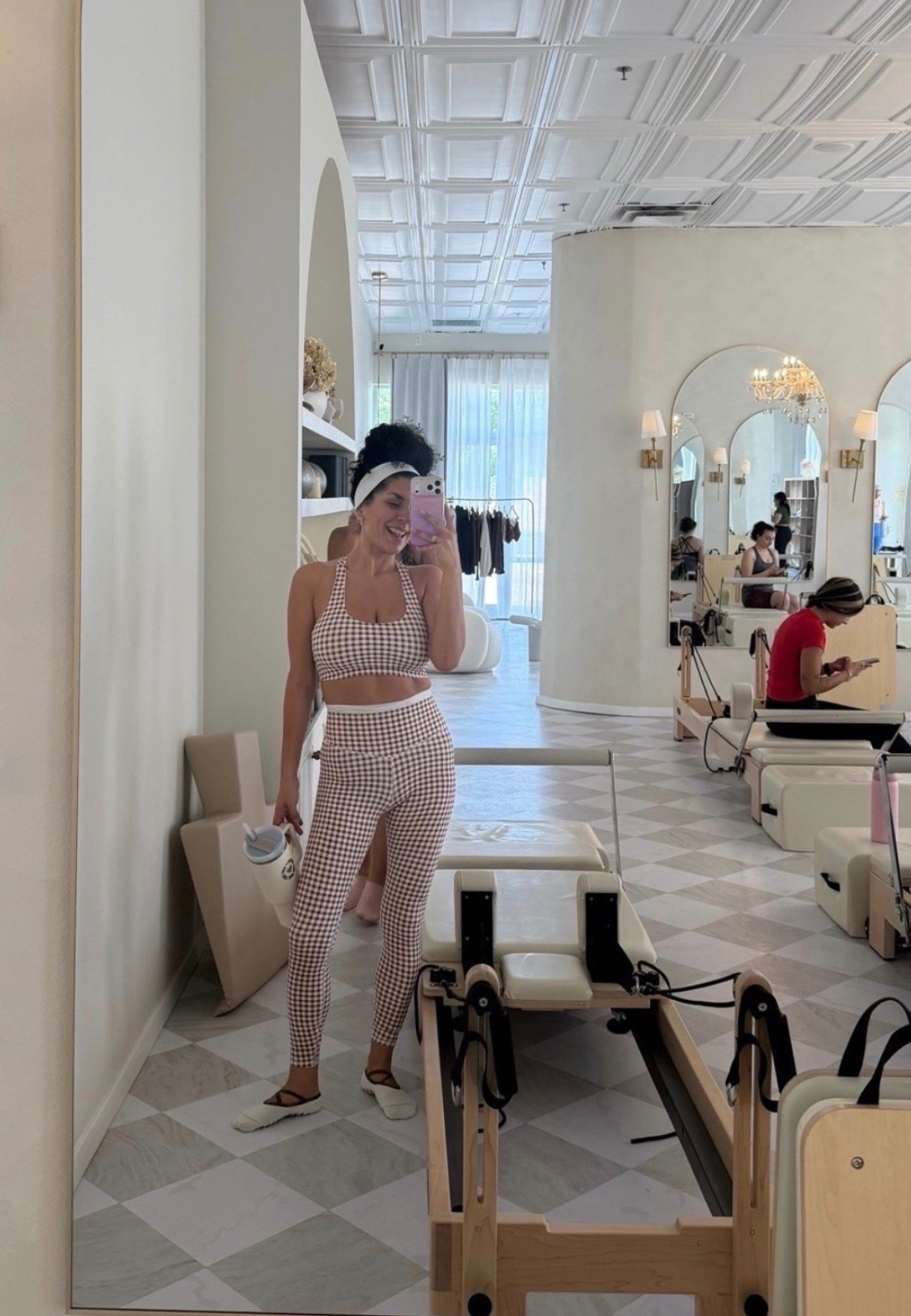 Current favorite workout set. 🤍 Cute, comfortable, and the kind of outfit that makes me look forward to getting my workout in.

#WorkoutStyle #PilatesLife #PilatesOutfit #Activewear #FitnessFashion #GymStyle #WellnessJourney #MatchingSet #HealthyLifestyle #FitnessMotivation

#LTKdayinmylife #LTKfitnessgoals #LTKmorningroutine