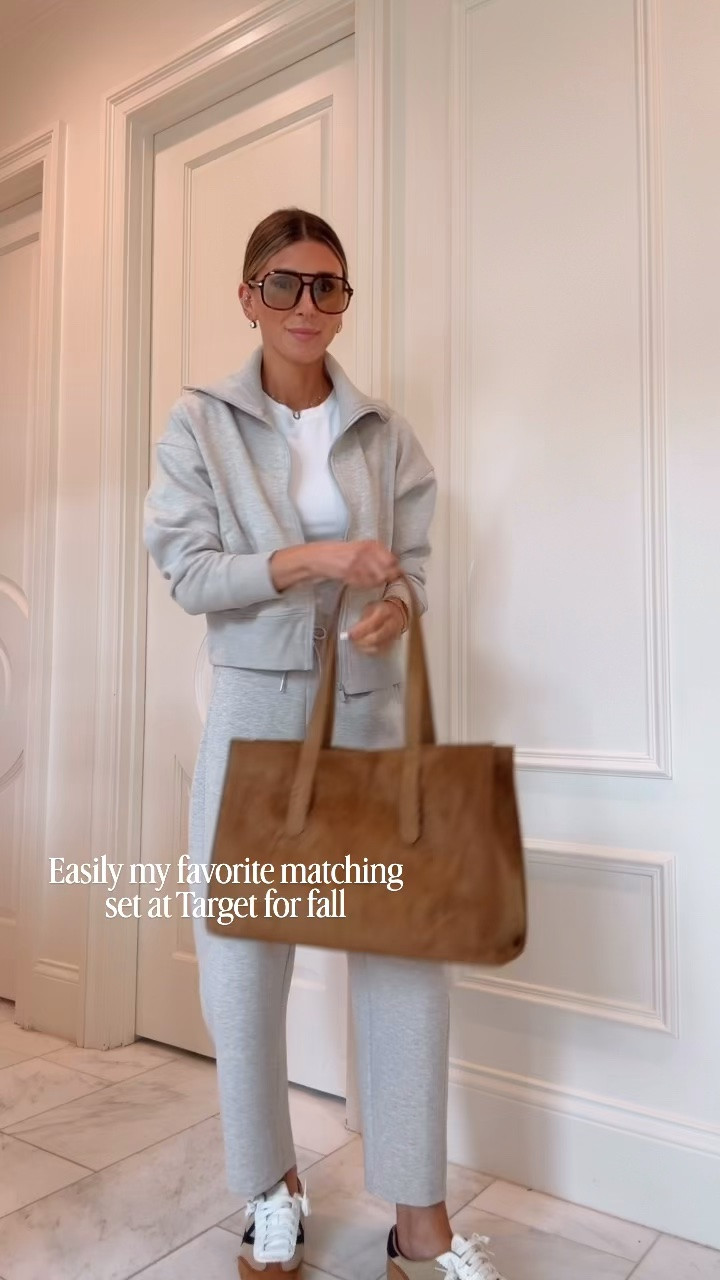 New lounge set from Target for fall I'm wearing size small in jacket and xs in bottoms