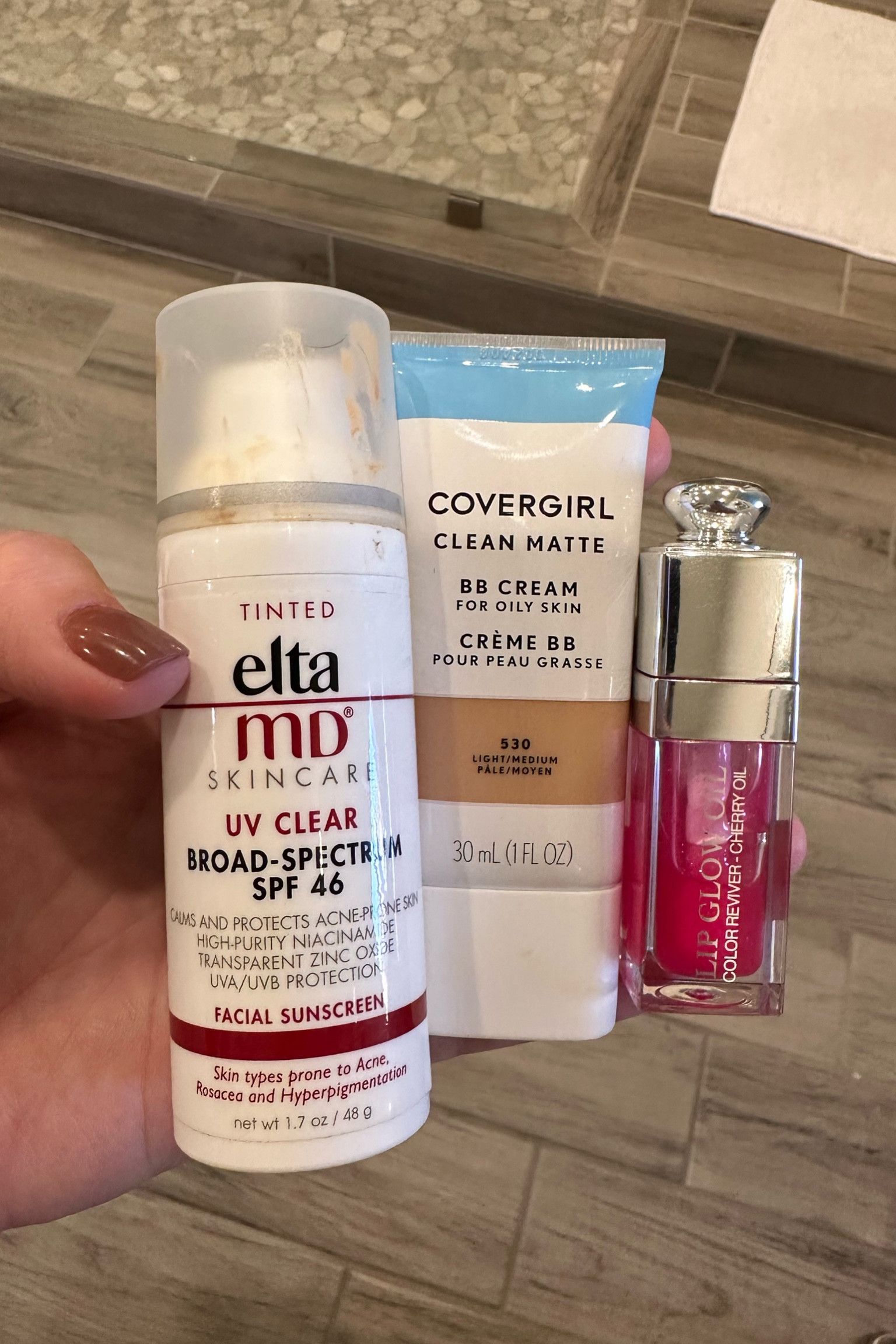 No makeup day makeup. I love these three products plus lashes 

#LTKbeauty #LTKFind #LTKstyletip
