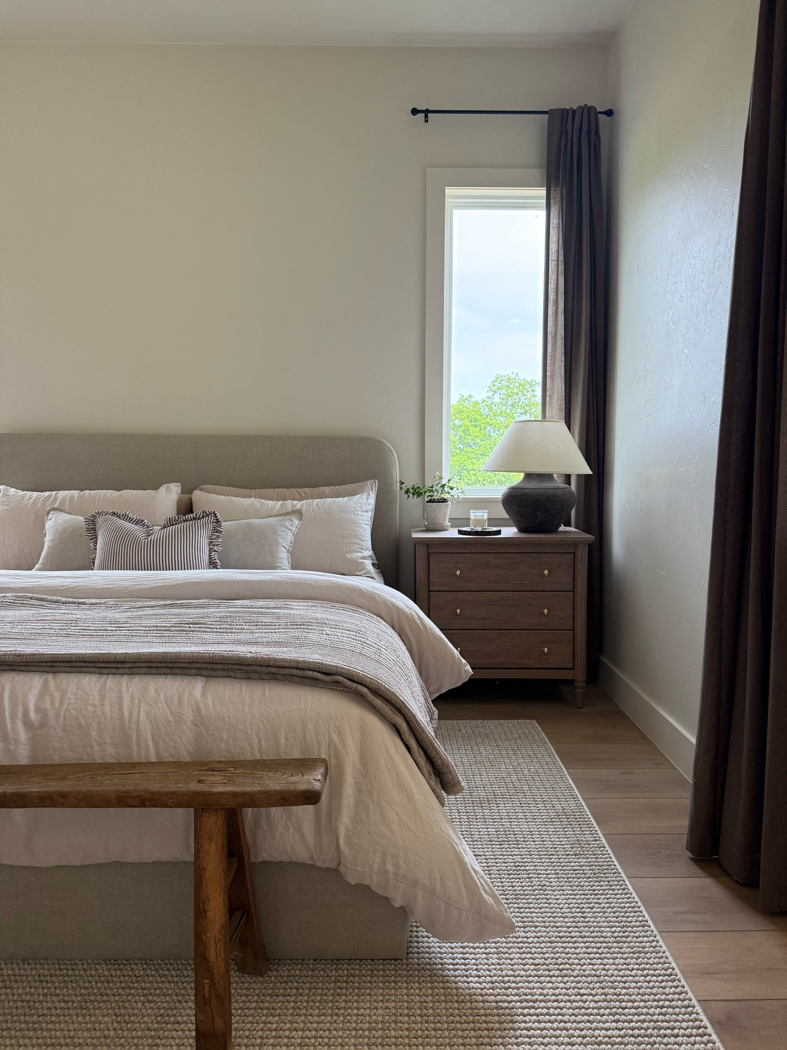 @Quince bedding + bed frame combo. Perfect cozy neutrals! Shop my favorites here. #quincepartner 

#LTKHome #LTKSeasonal