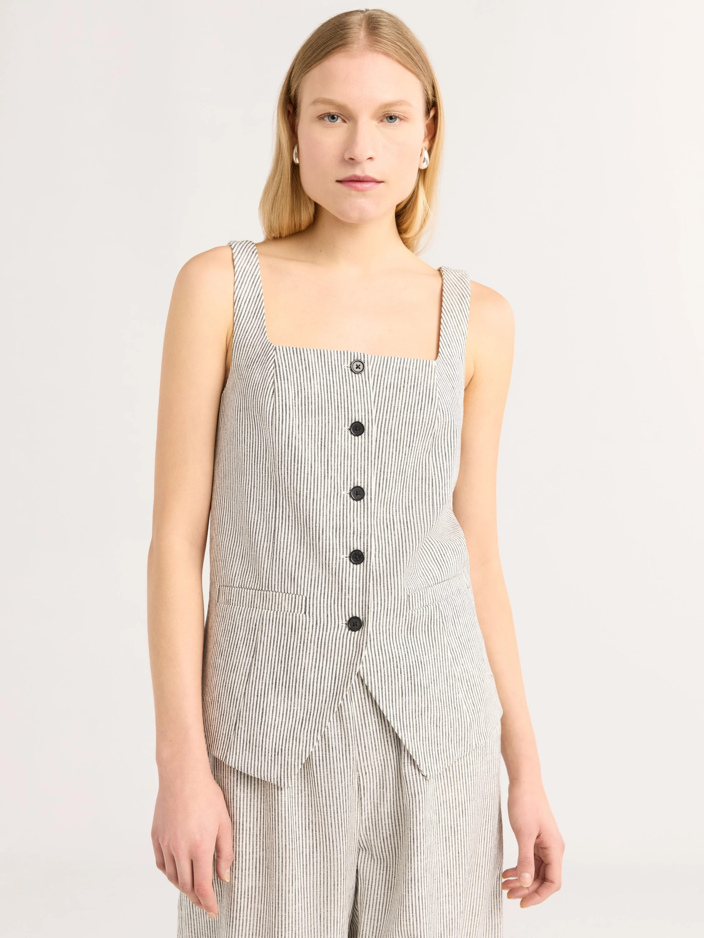 Scoop Women's and Women's Plus Linen Blend Longline Vest, Sizes XS-4X | Walmart (US)