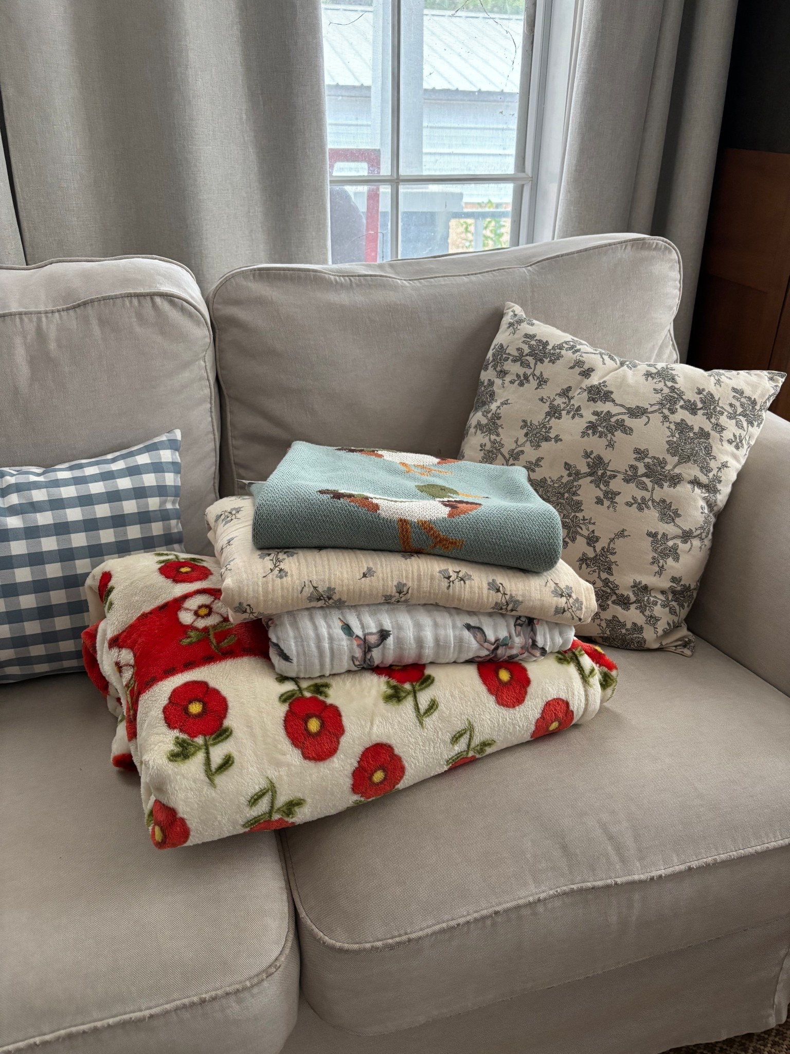 Favorite family blankets 🤍

#LTKmomlife #LTKBaby #LTKHome