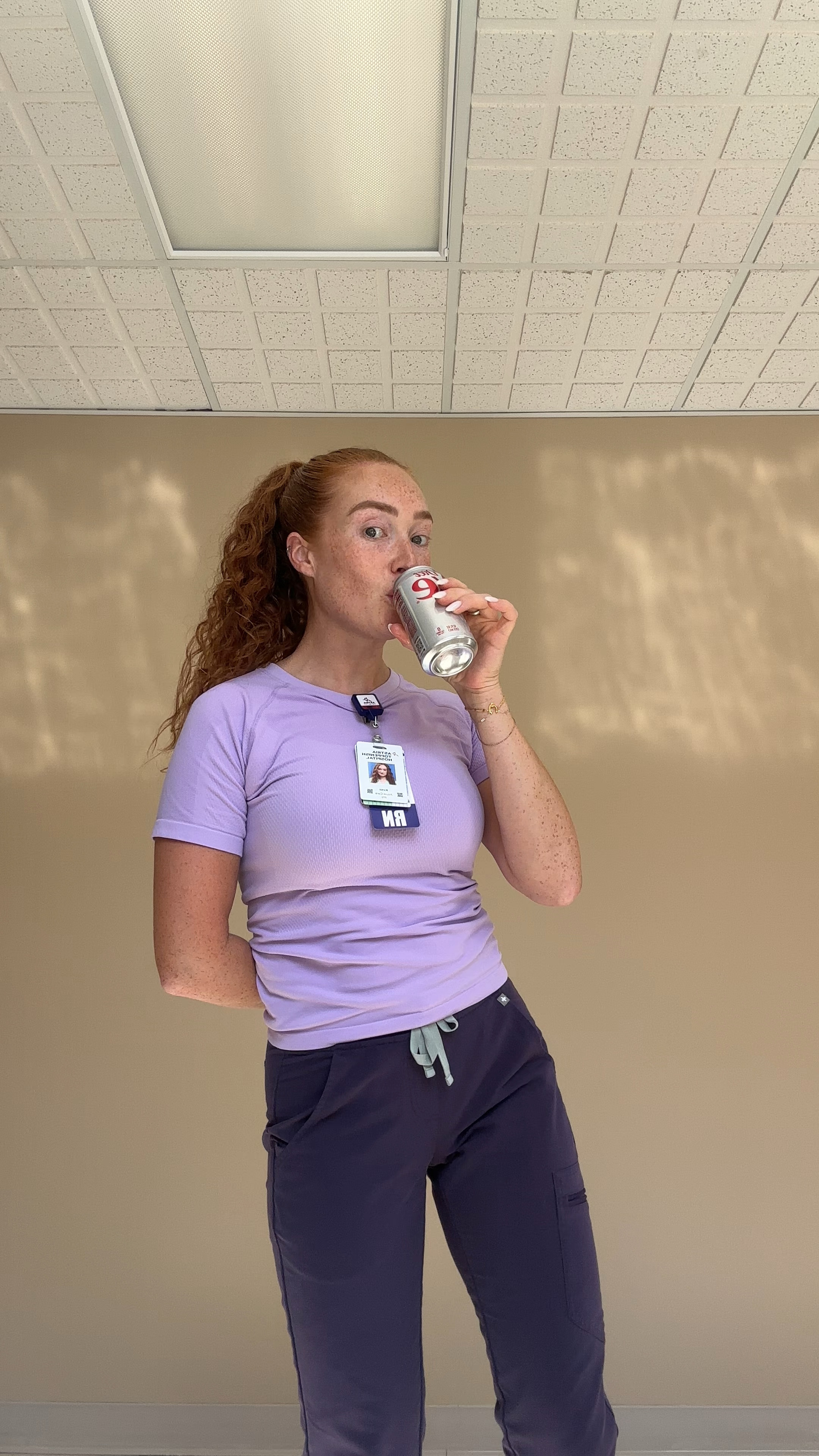 Scrubs of the day 🦄 #nurseootd #scrubs

#LTKActive #LTKFindsUnder50 #LTKStyleTip