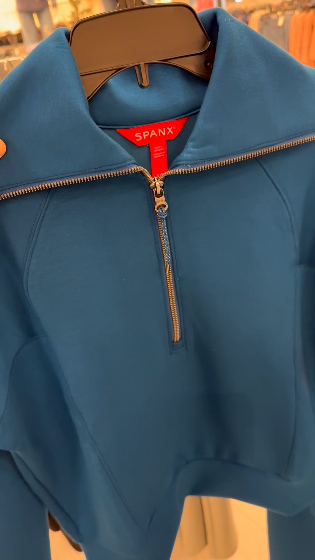 Autumns - run!! This vibrant Kingfischer set from Spanx is legendary! 

#hocautumn #houseofcolour

#LTKValentine #LTKActive