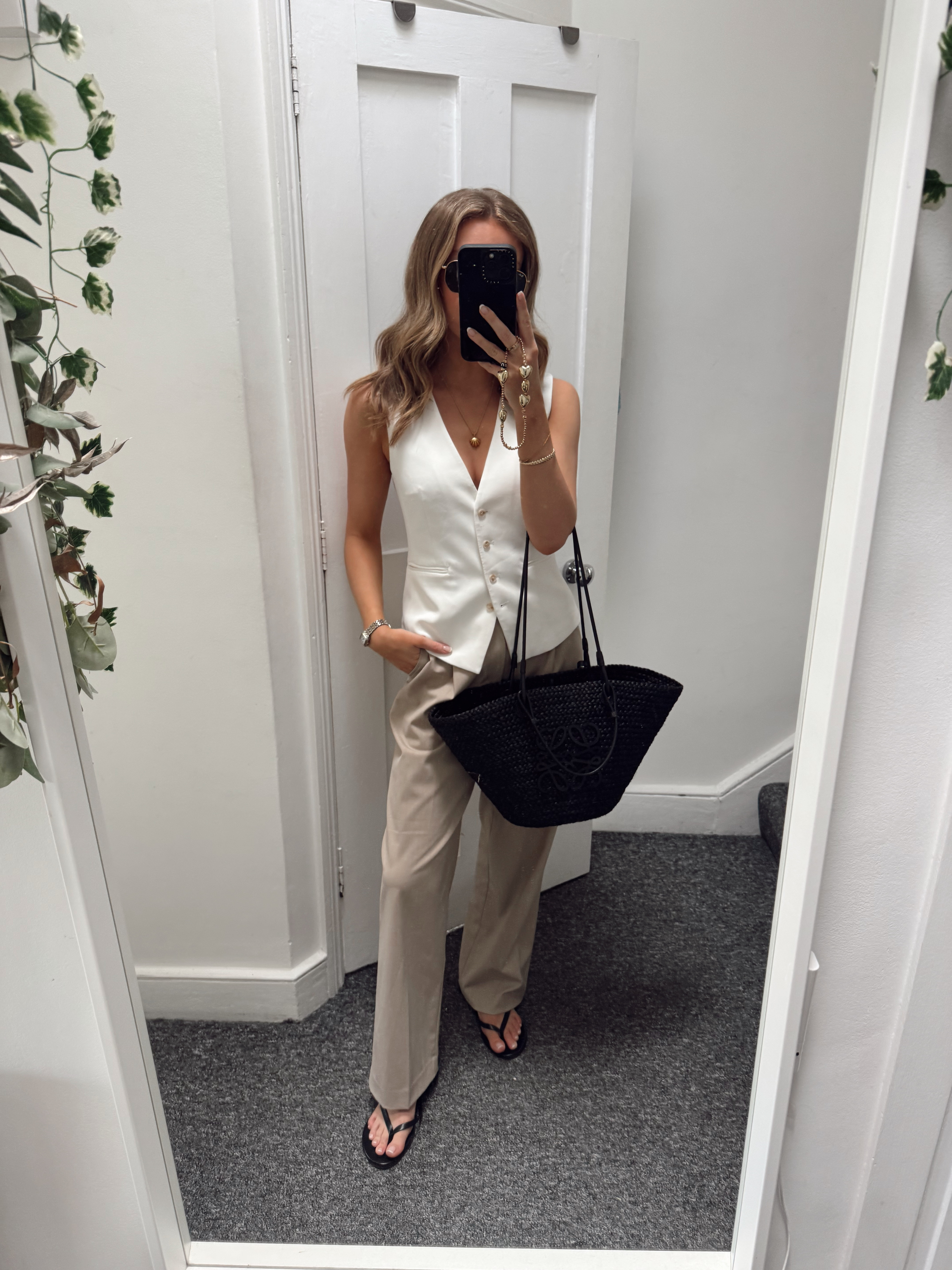 Waistcoat, Wide Trousers, Sandals, Flip-Flops – H&M, UNIQLO, MANGO 

 #LTKsummer #LTKstyletip