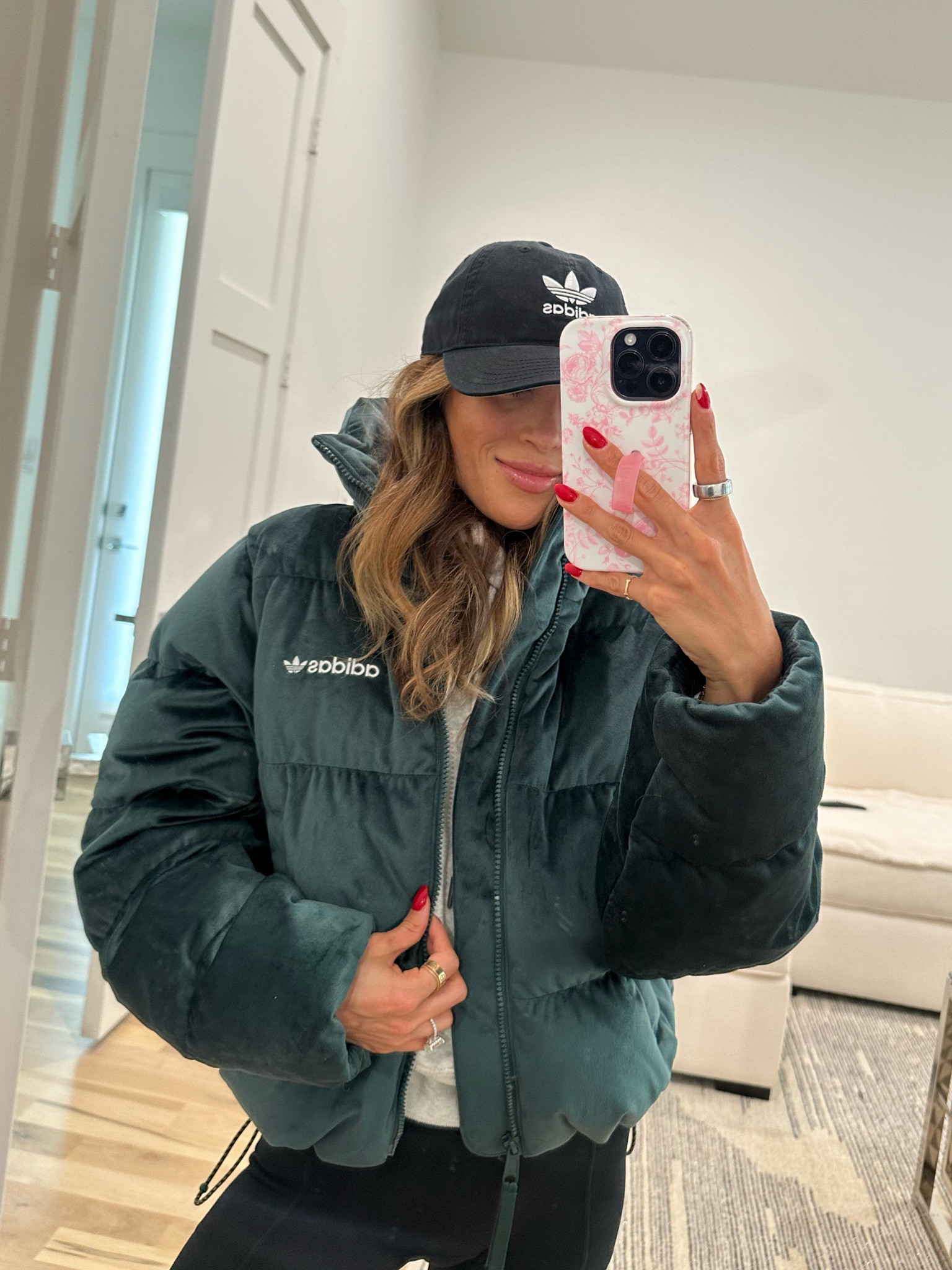 Green velvet puffer jacket size 2xs on sale 

#LTKFindsUnder50 #LTKFindsUnder100