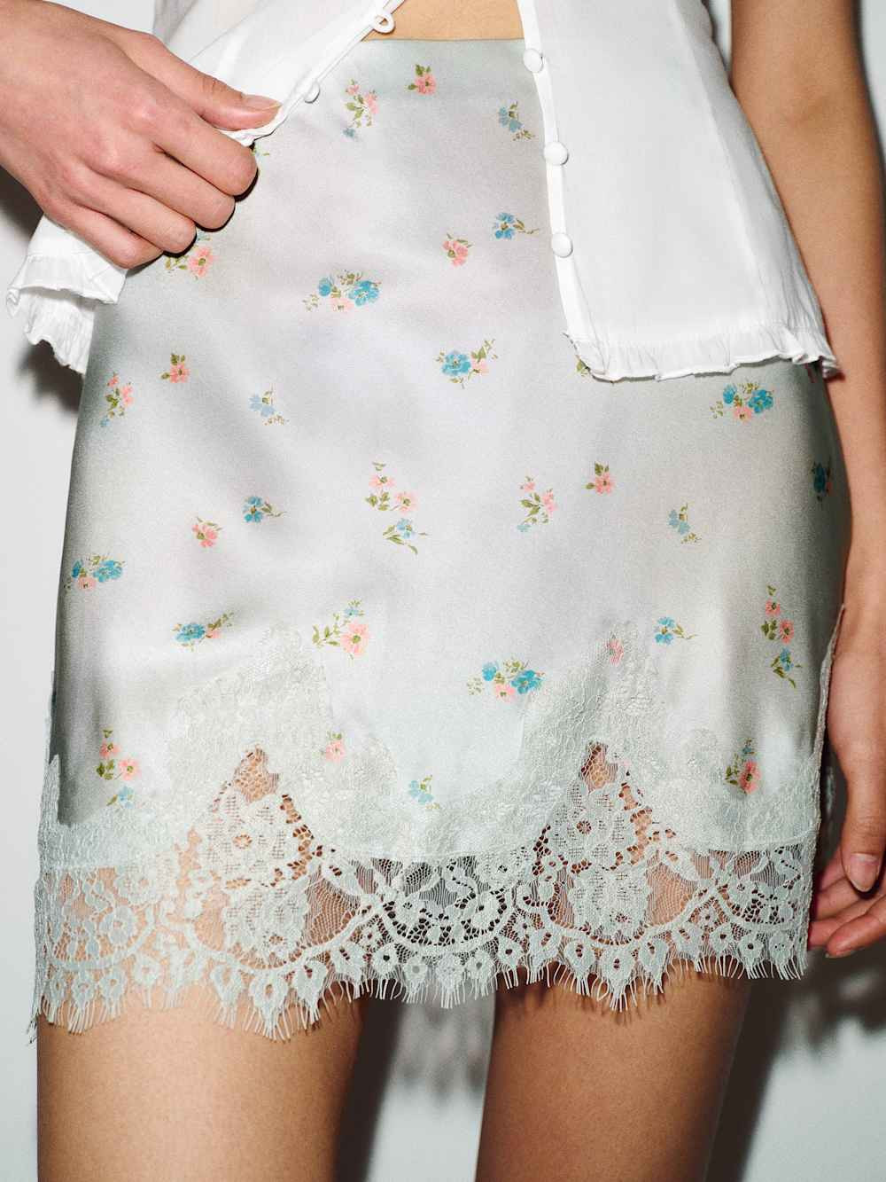 Carolina Silk Mini Skirt | Reformation (Global)