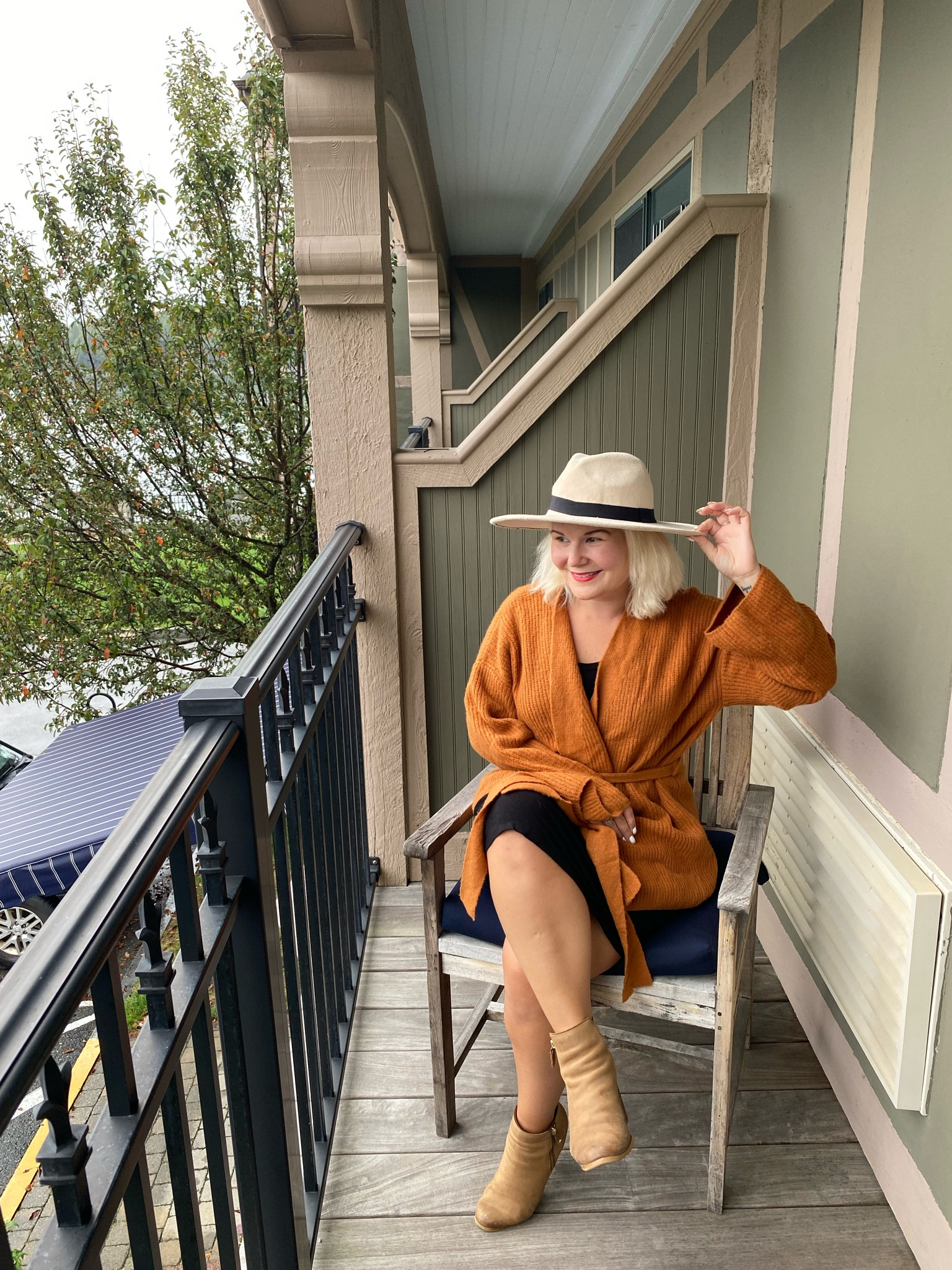 Obsessed with this sweater from Pink Lily. It makes the perfect edition to any autumn outfit. Fit is true to size. 

#LTKstyletip #LTKSale #LTKSeasonal