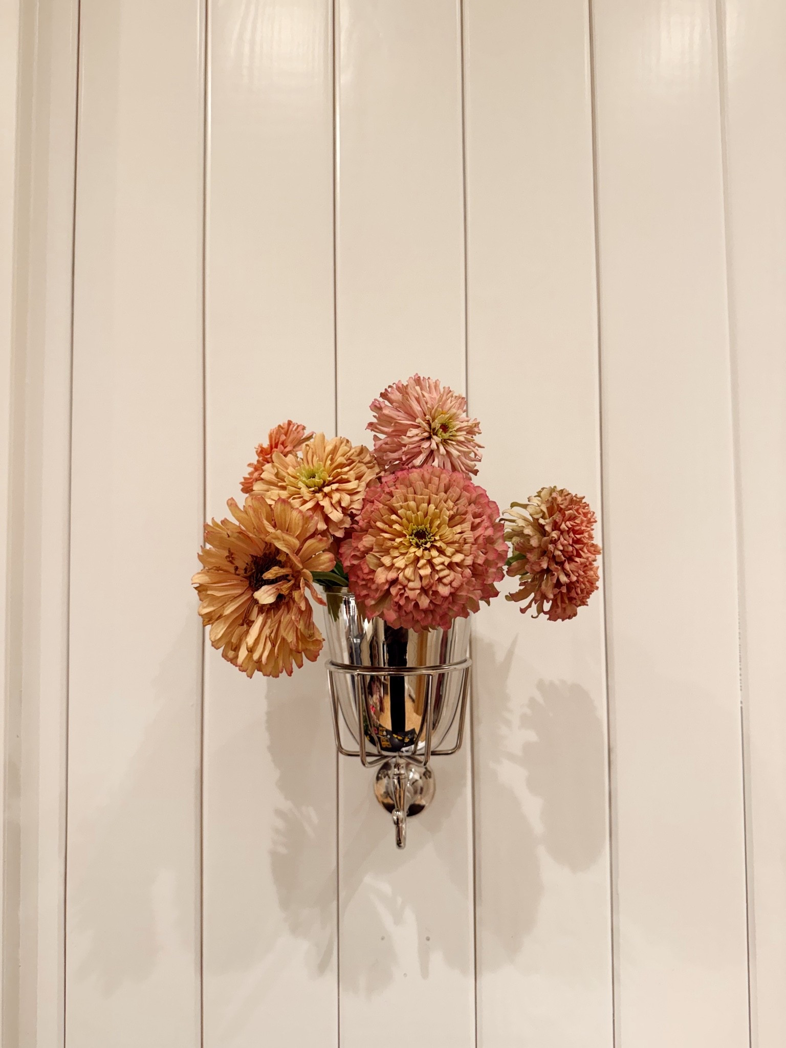 Vase of my dreams 

Home decor
Home style
Vase
Florals
Flowers

#LTKHome