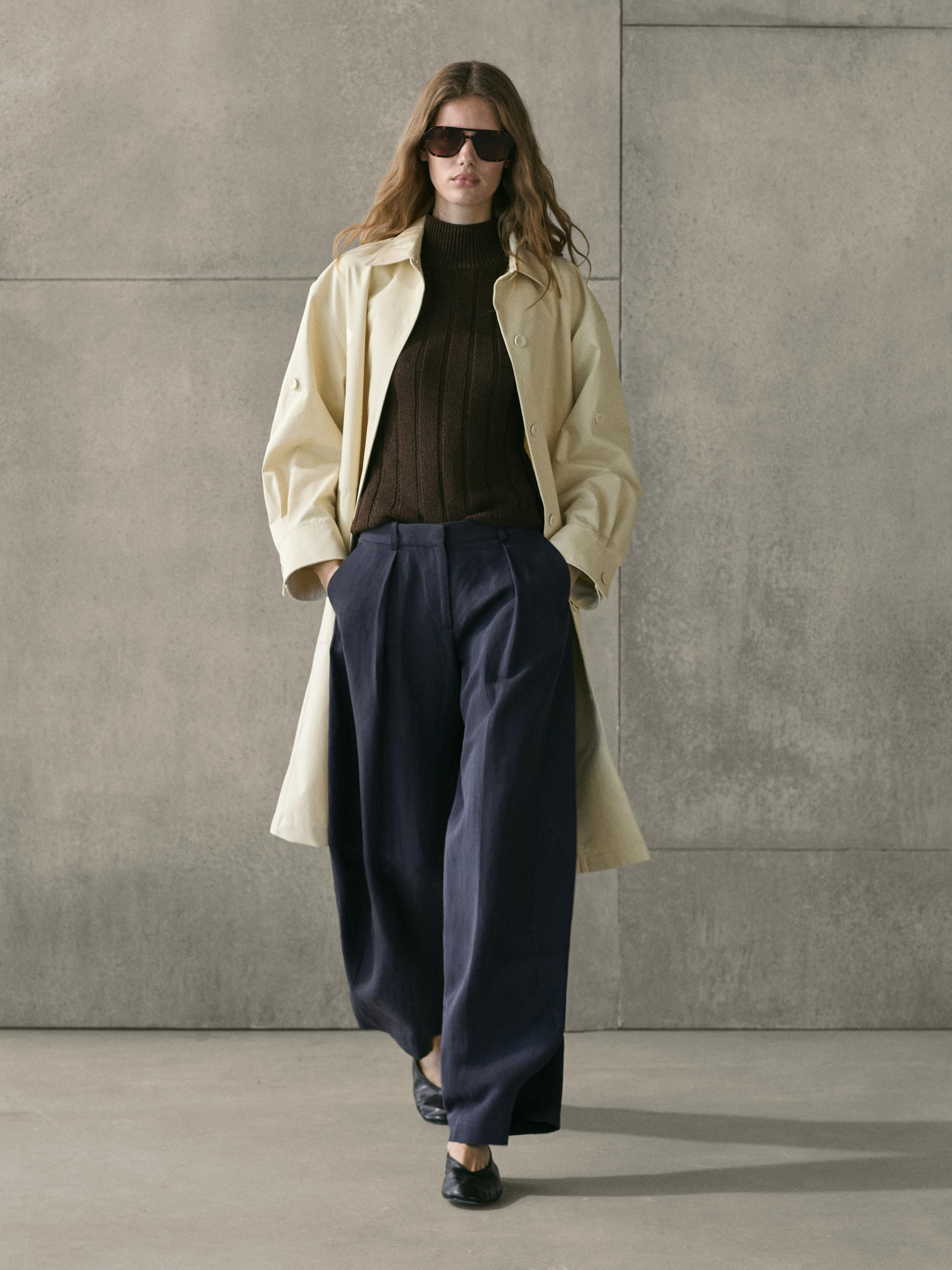Flowing trousers with darts | Massimo Dutti UK
