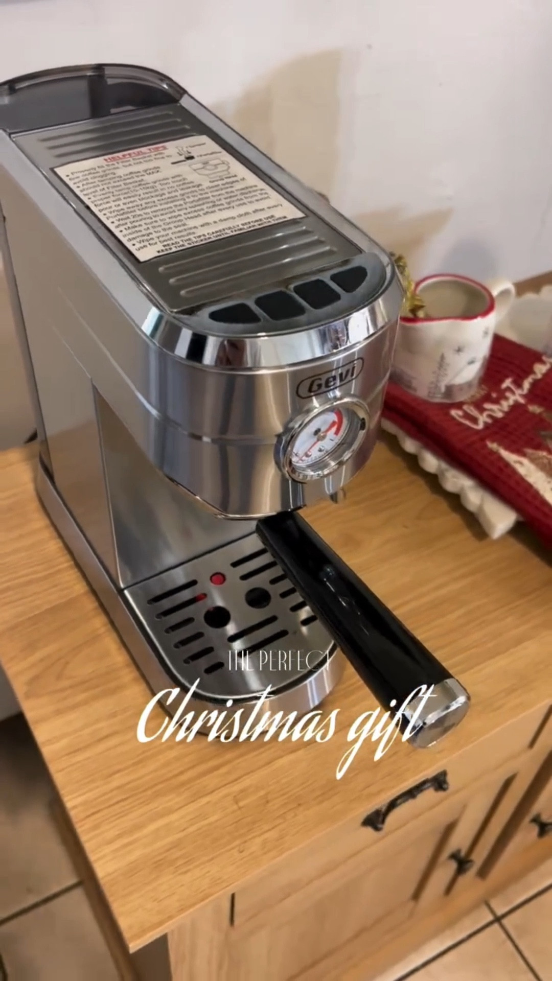 Morning magic in every cup ☕️✨
Your ideal Christmas gift is finally here 🎁
.
.
.
.
Comment “coffee” for the link 🔗

#geviespressomachine #geviespresso #gevicoffee#gevicoffeemachine