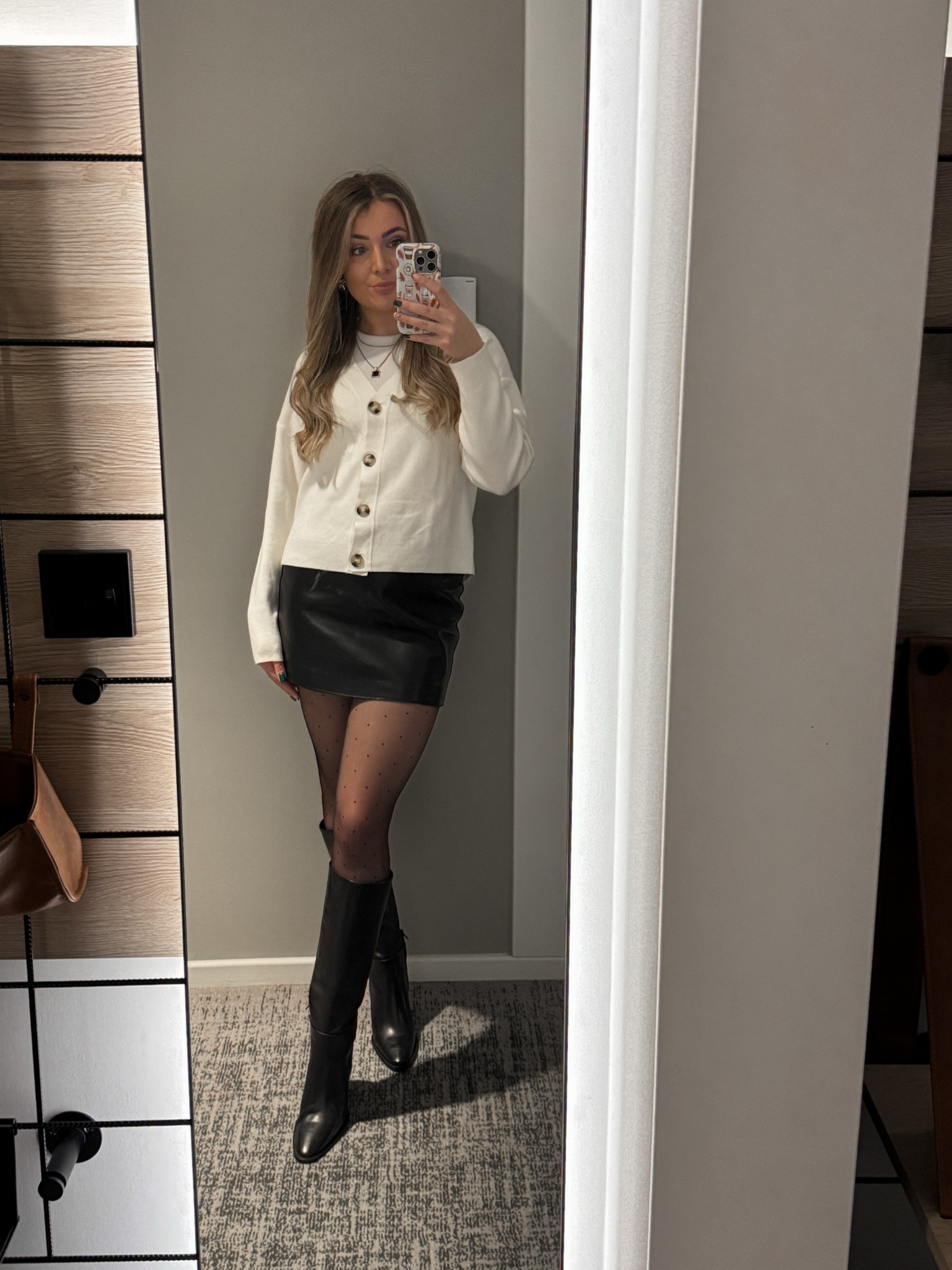 Cream Cardigan / Leather Mini Skirt / Sheer Spotted Tights / Leather Knee-High Boots

#LTKWinterSale #LTKwinter

#LTKuk