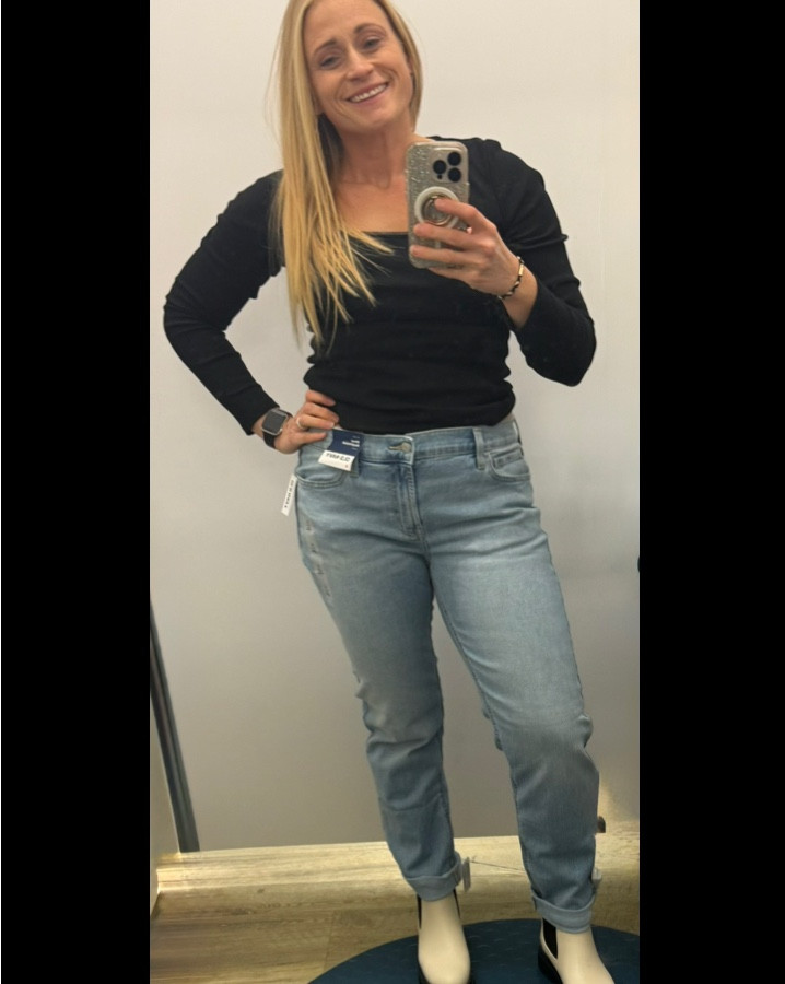 Finally a pair of jeans to fit a more athletic body. 

These boyfriend jeans paired with this cute basic long sleeve is a perfect casual outfit to dress up or down! 

Top: Medium 
Bottoms: 8 Reg 

5'3", 149lbs 

#LTKMidsize #LTKFindsUnder100 #LTKFindsUnder50