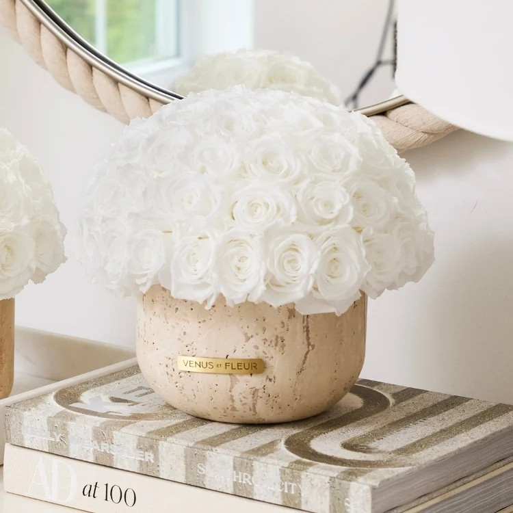 Venus et Fleur | Luxury Roses, Custom Flowers & Gifts | Venus ET Fleur