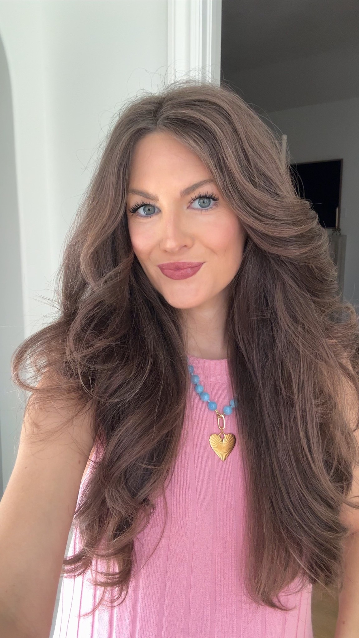 Everyday hair and makeup look in less than 7 minutes! 

Here are all the shades used: 

🩷NARS foundation in “Vanuatu” 
🩷Lancôme foundation in “250W” 
🩷NARS blush in “orgasm” 
🩷Benefit Hoola bronzer “original” 
🩷Anastasia pomade in “soft brown” 
🩷MAC lip liner in “whirl" 
🩷Tom Ford lipstick in “N2 Dolce” 

@nordstrombeauty #NordstromPartner #NordstromBeauty

#LTKdayinmylife #LTKgrwm #LTKBeauty