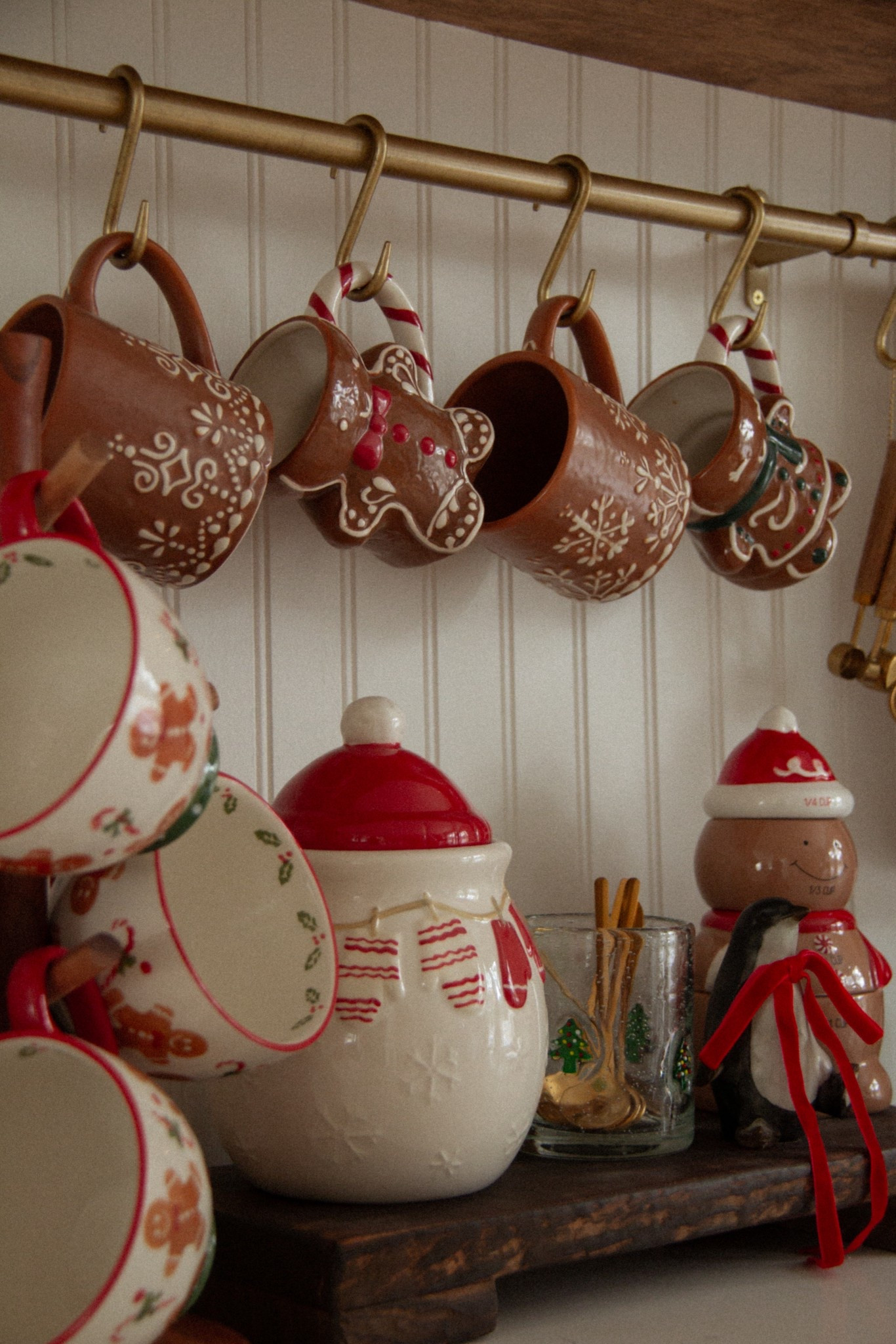 Gingerbread mugs 😍🤎

#LTKHoliday #LTKSeasonal #LTKHome